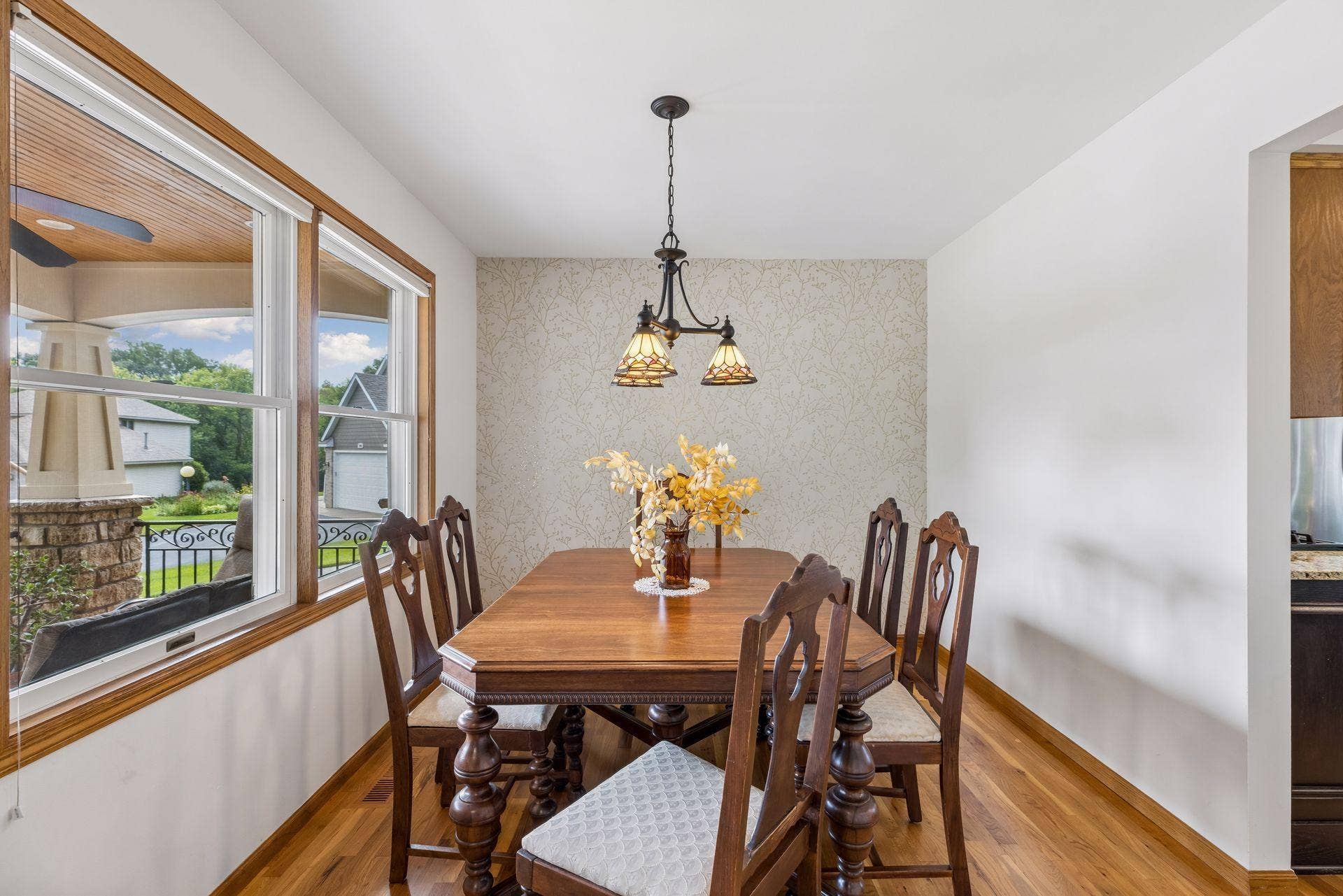 1008 Eagle Ridge Court, Stillwater, MN 55082 Just off the foyer, the formal dining room is bright, spacious, and ready for gathering around the table.