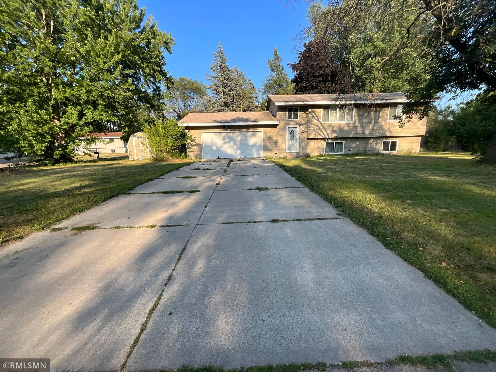7308 Fremont Avenue N, Brooklyn Park, MN 55444 IMG_0539.jpeg