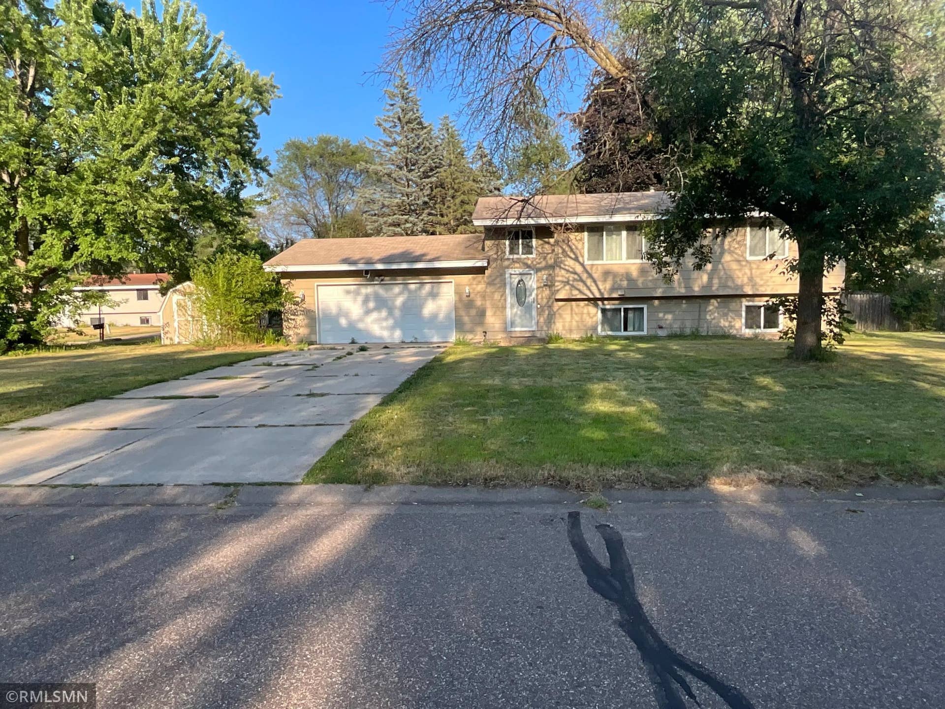7308 Fremont Avenue N, Brooklyn Park, MN 55444 IMG_0528.jpeg