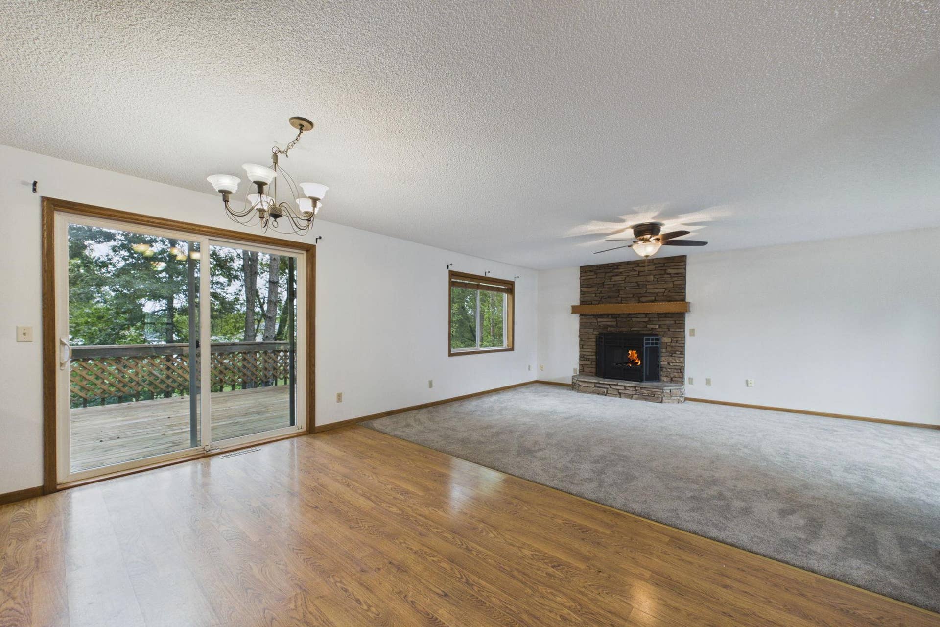 7018 43rd Street N, Oakdale, MN 55128 7018 43rd Street N, Oakdale, MN 55128