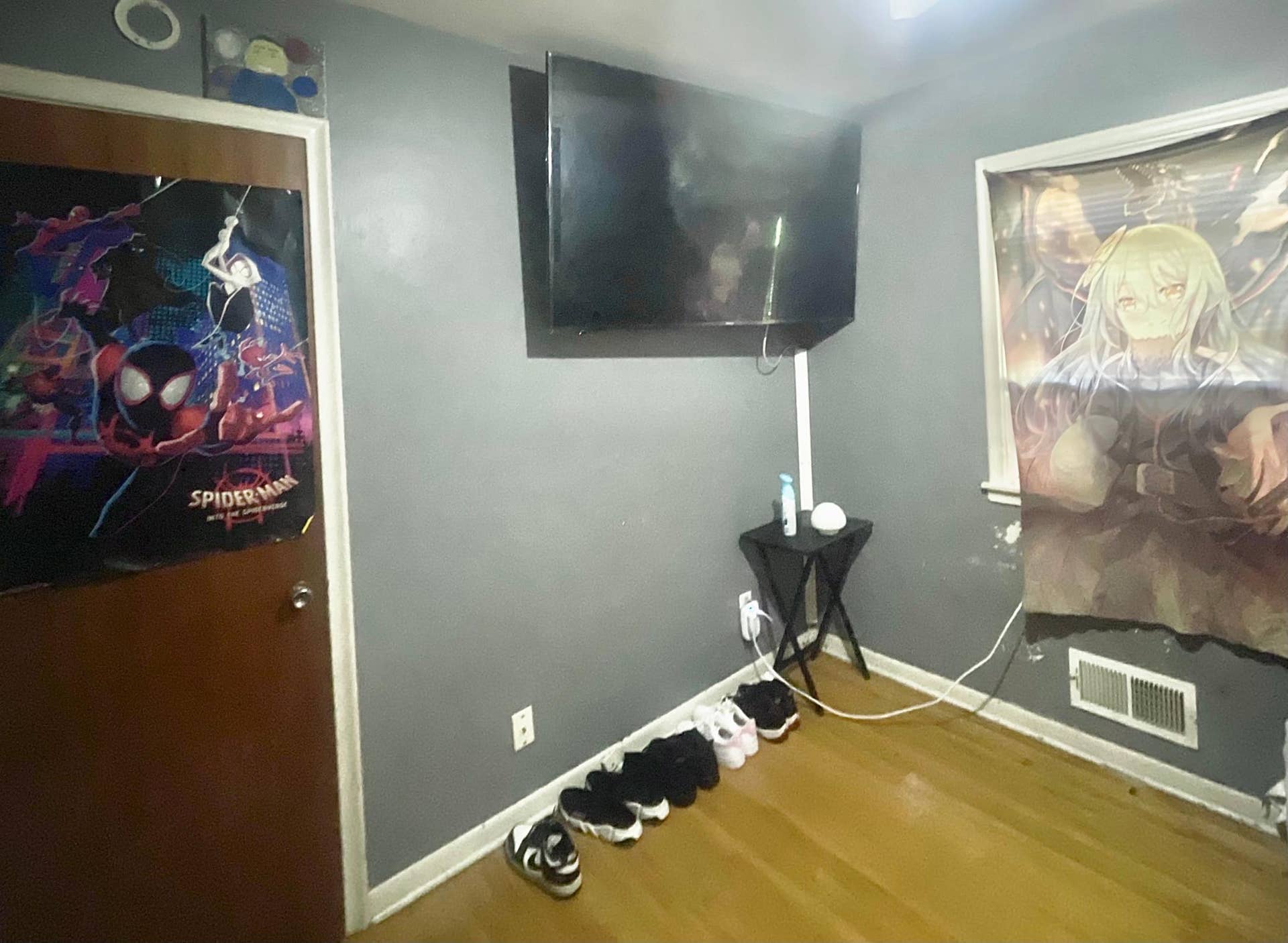 150 Roselawn Avenue E, Maplewood, MN 55117 150RoselawnMainBedroom2.jpeg