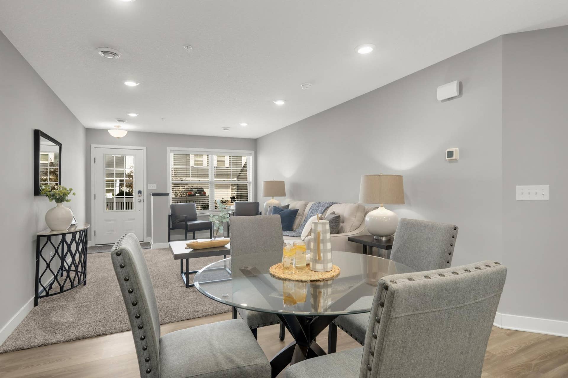 4839 Martingale Drive, Woodbury, MN 55129 4839 Martingale Drive, Woodbury, MN 55129