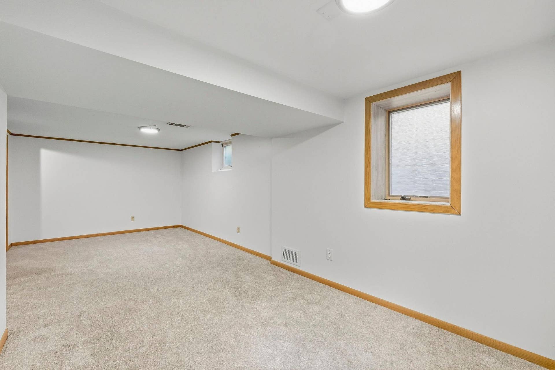 10019 Fremont Avenue S, Bloomington, MN 55431 Bedroom 4