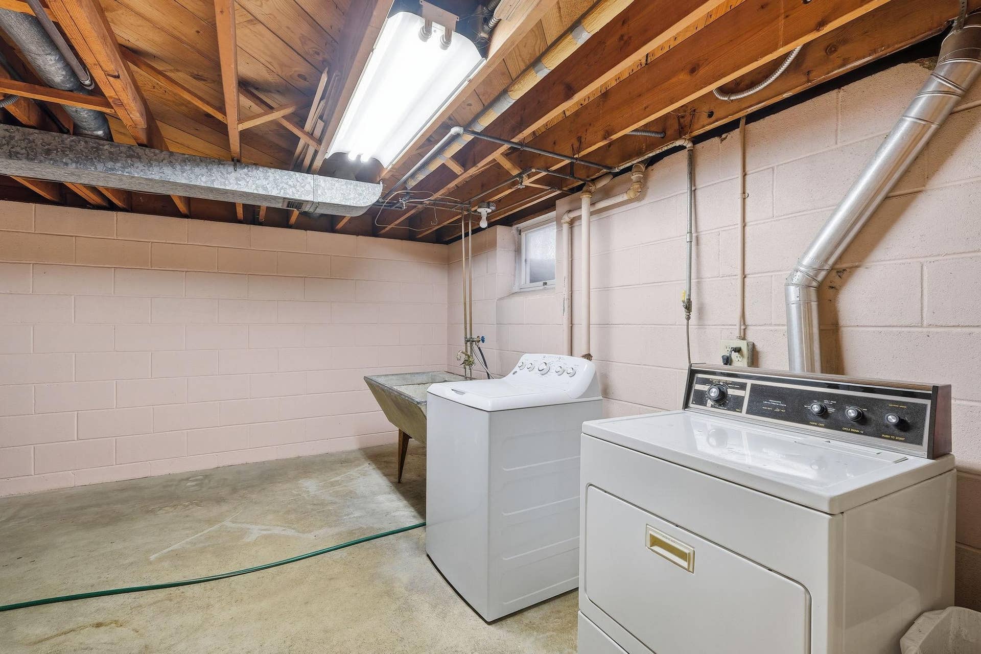 10019 Fremont Avenue S, Bloomington, MN 55431 More storage