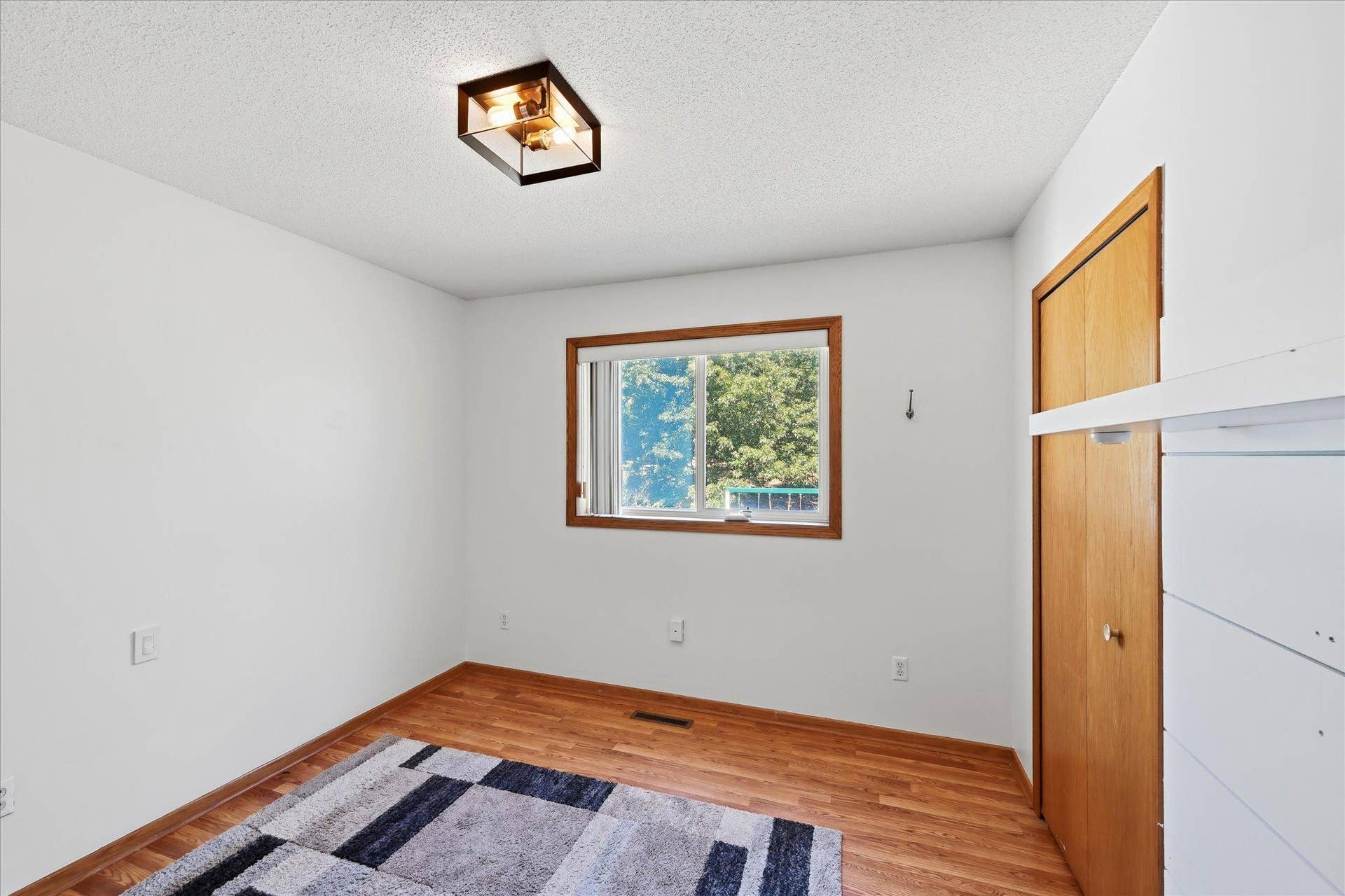 9350 Parkside Drive, Woodbury, MN 55125 bedroom # 2
