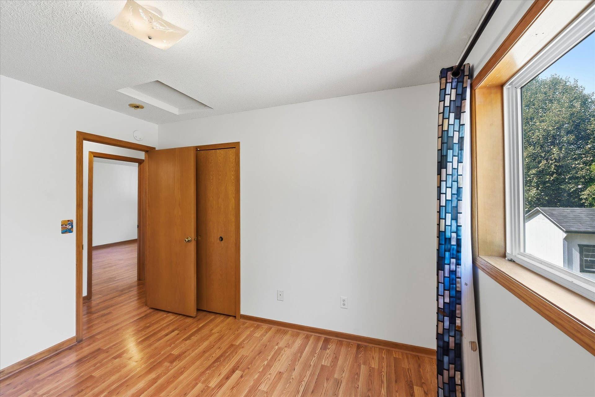 9350 Parkside Drive, Woodbury, MN 55125 bedroom # 1