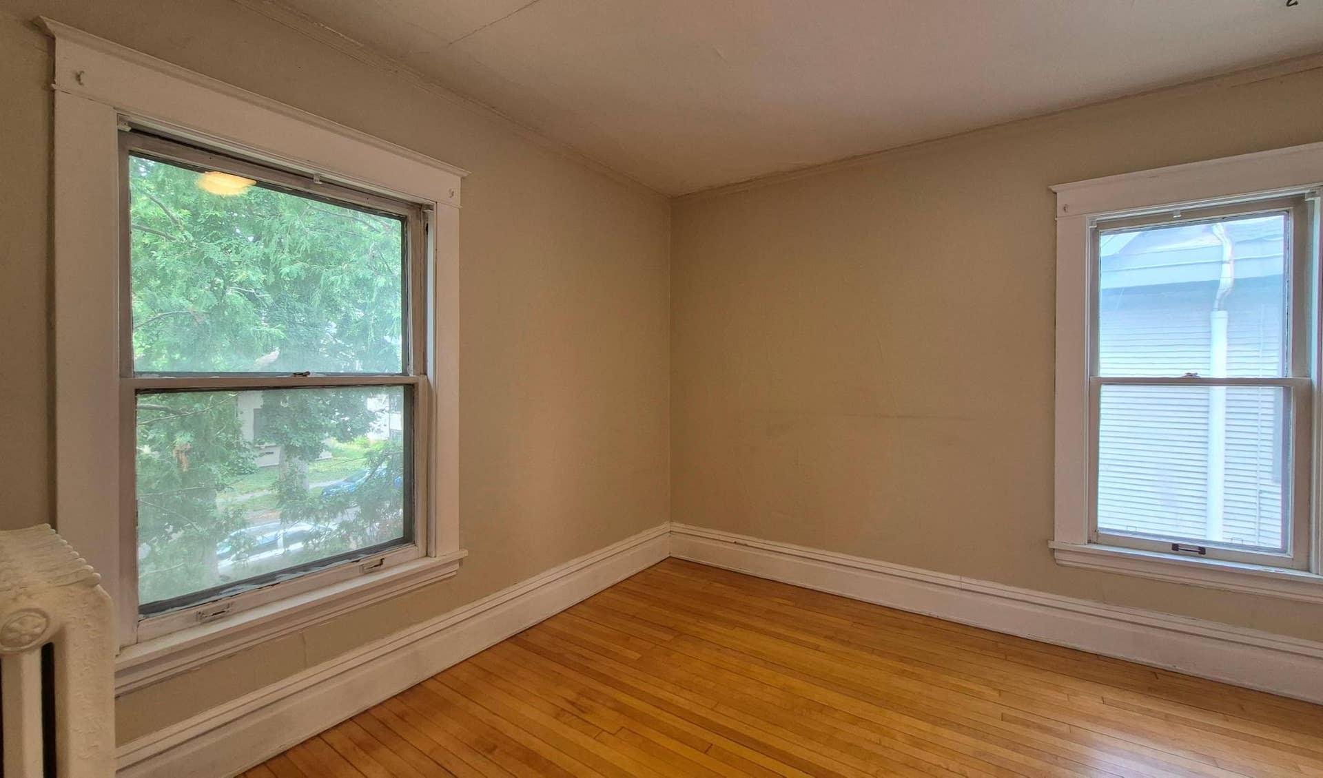 2317 Garfield Avenue, 84, Minneapolis, MN 55405 2nd Floor BR.jpg