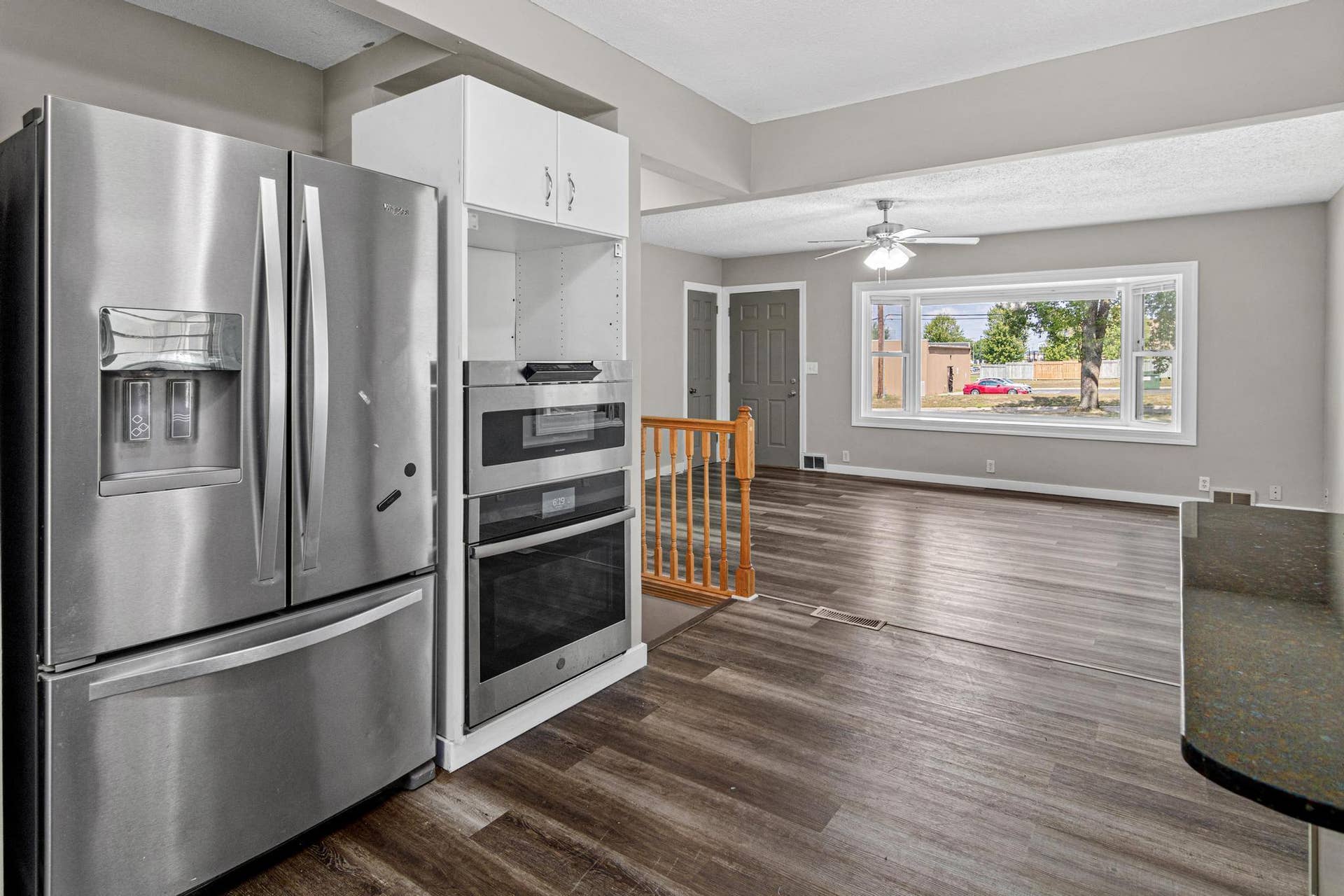 1976 Radatz Avenue, Maplewood, MN 55109 1976 Radatz Ave, St Paul, MN-8.jpg