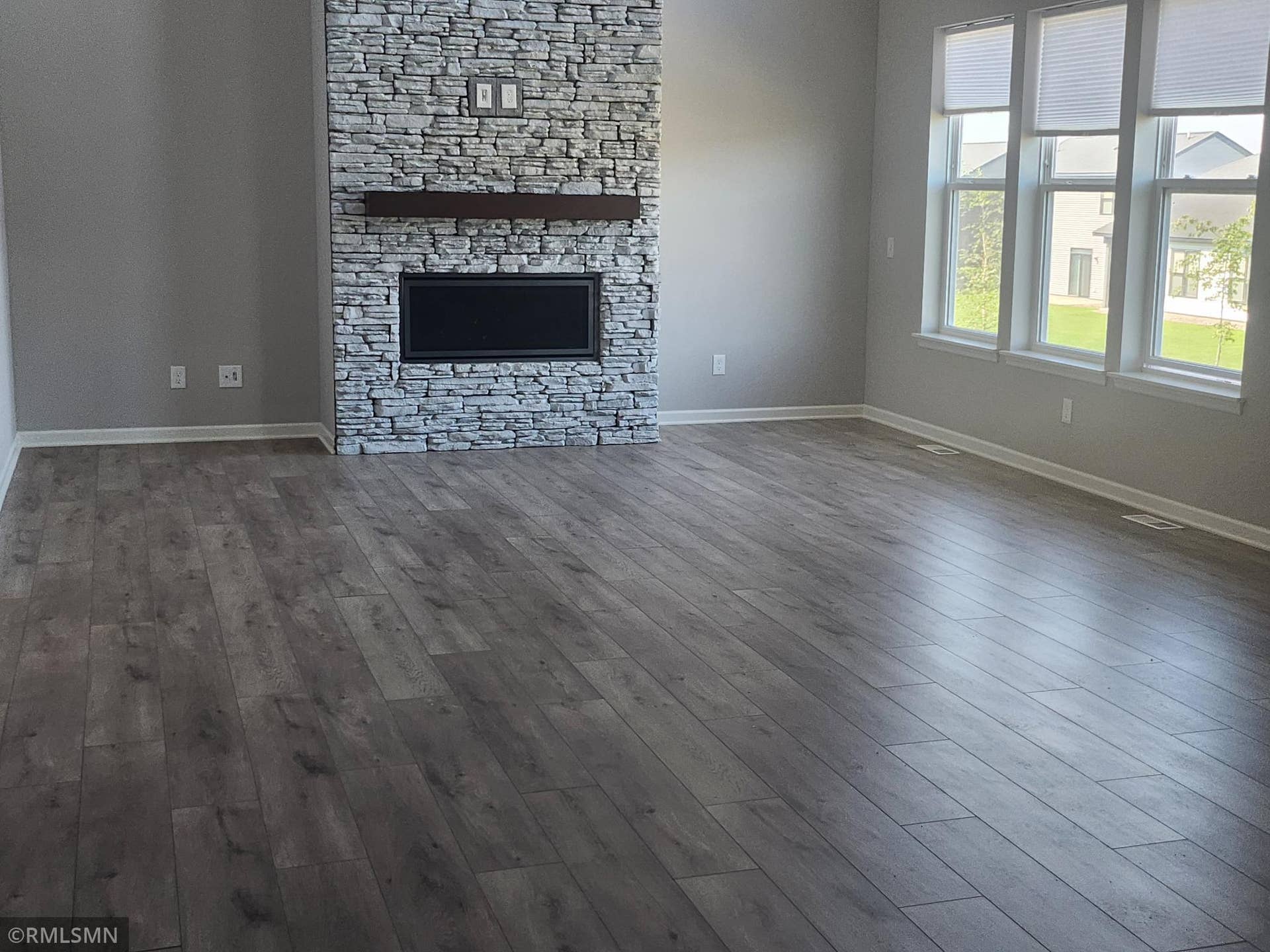 10267 McGregor Boulevard, Woodbury, MN 55129 20260904_104121.jpg