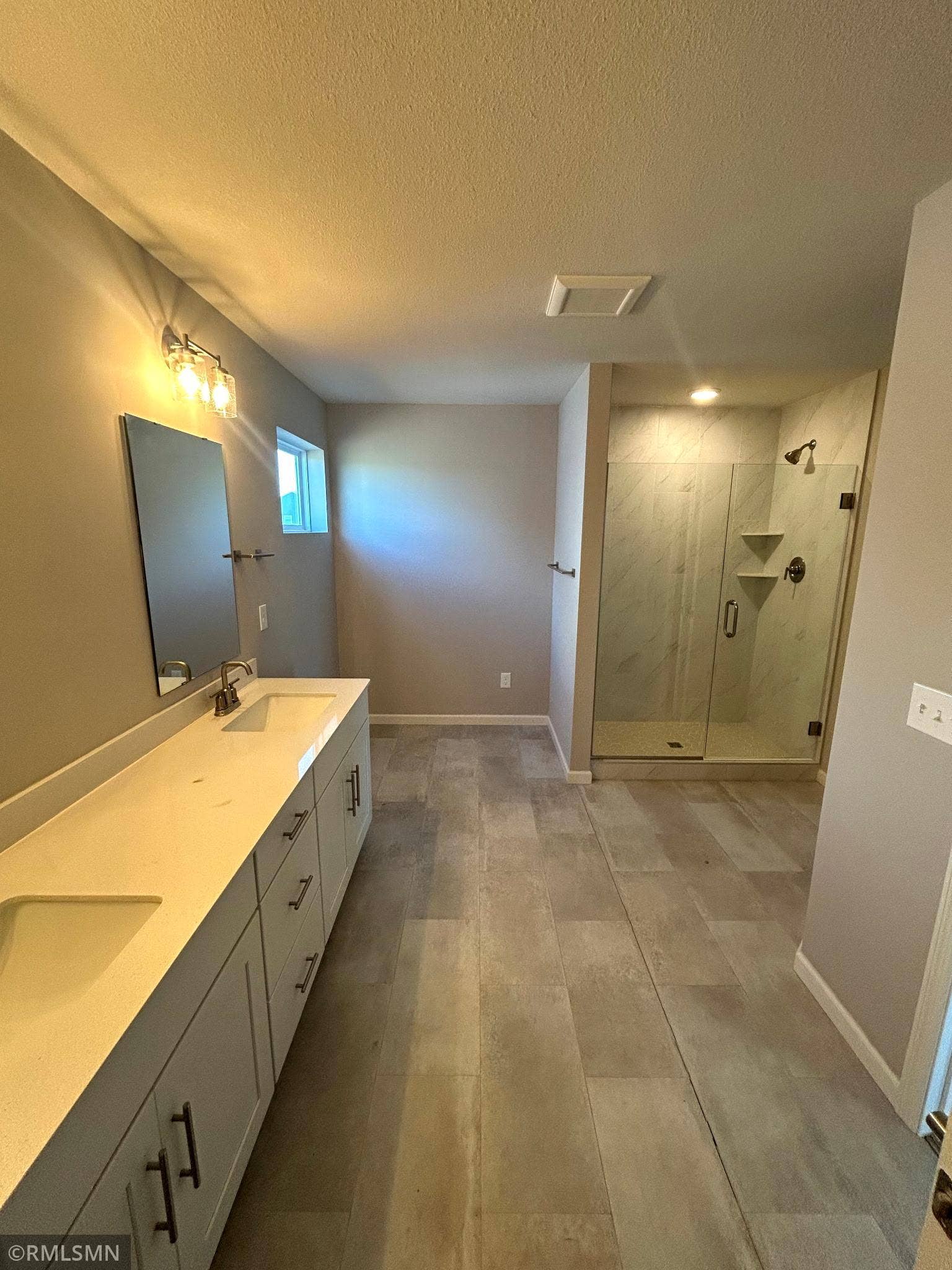 10267 McGregor Boulevard, Woodbury, MN 55129 231864.jpg