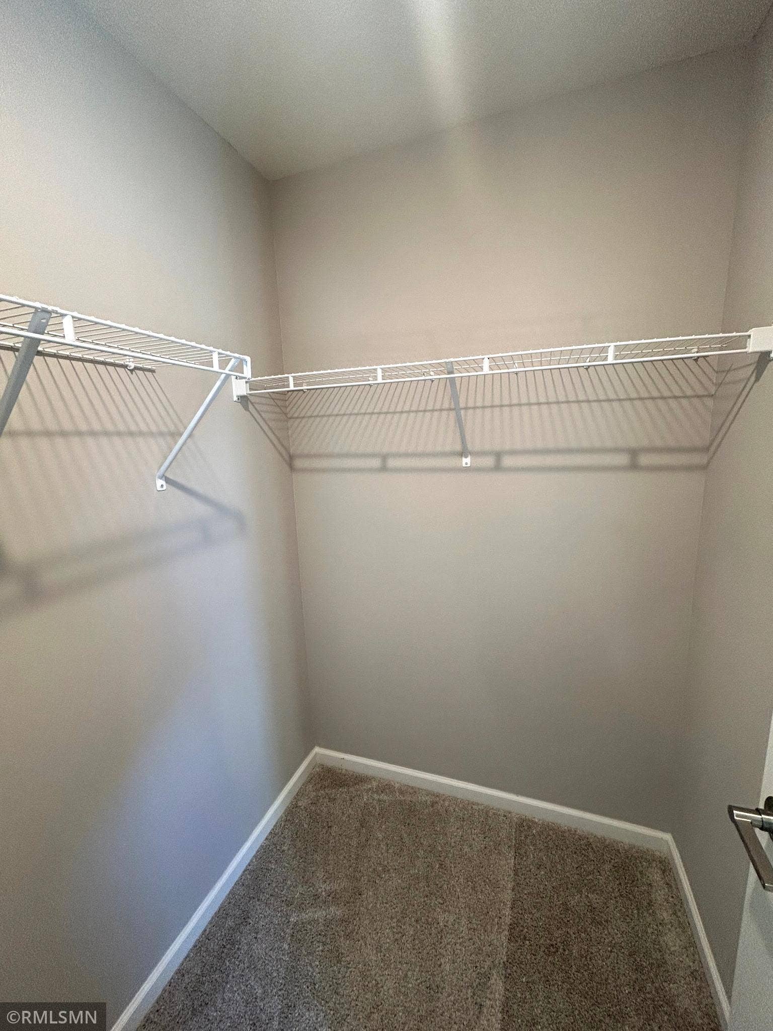 10267 McGregor Boulevard, Woodbury, MN 55129 231871.jpg