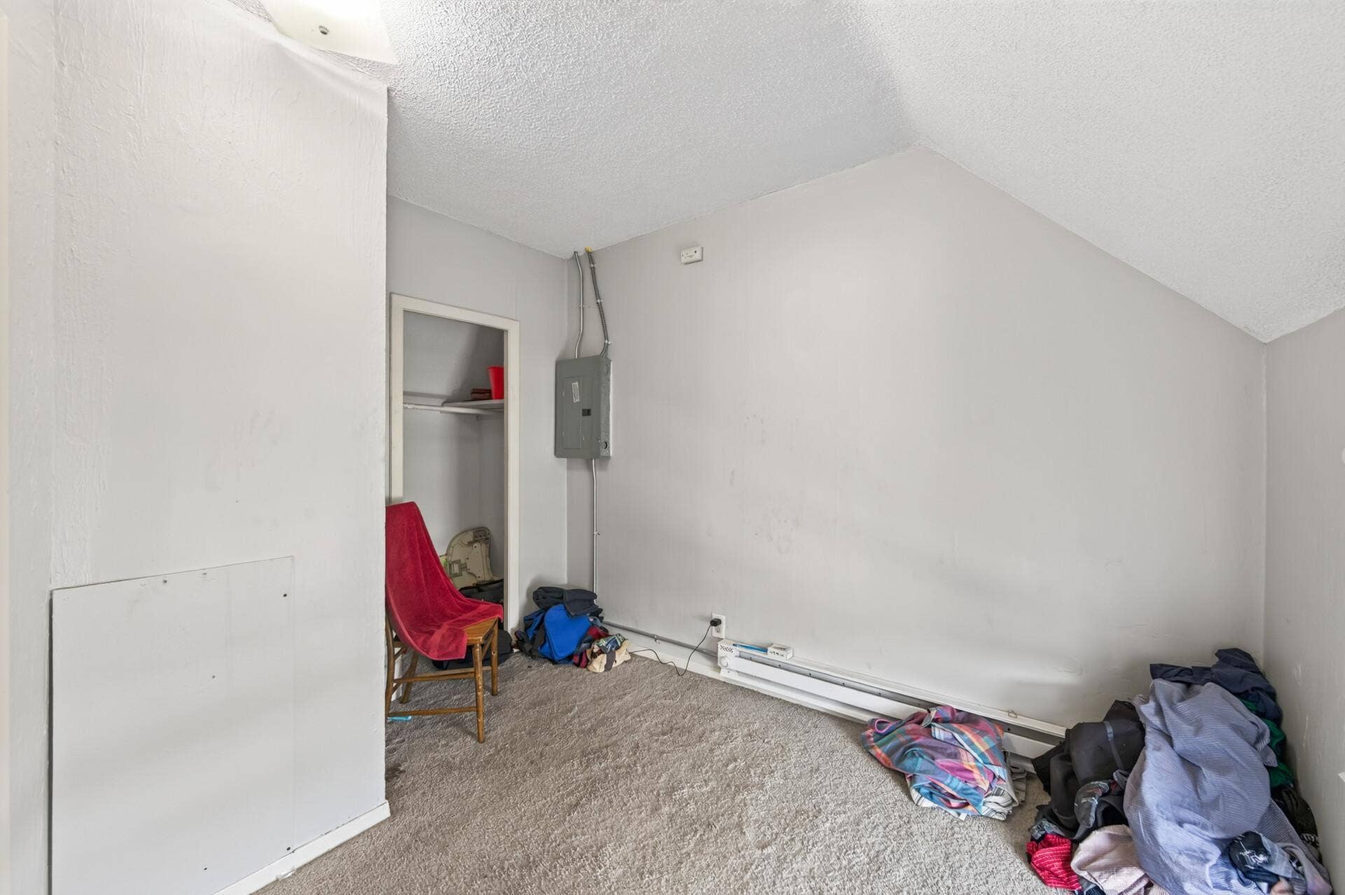 807 Case Avenue, 98, Saint Paul, MN 55106 18_807_Case18_mls.jpg