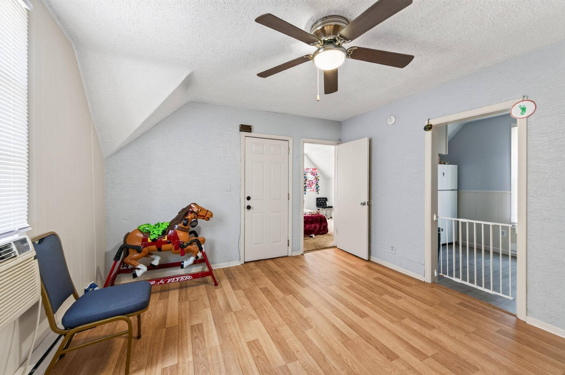 807 Case Avenue, 98, Saint Paul, MN 55106 20_807_Case20_mls.jpg