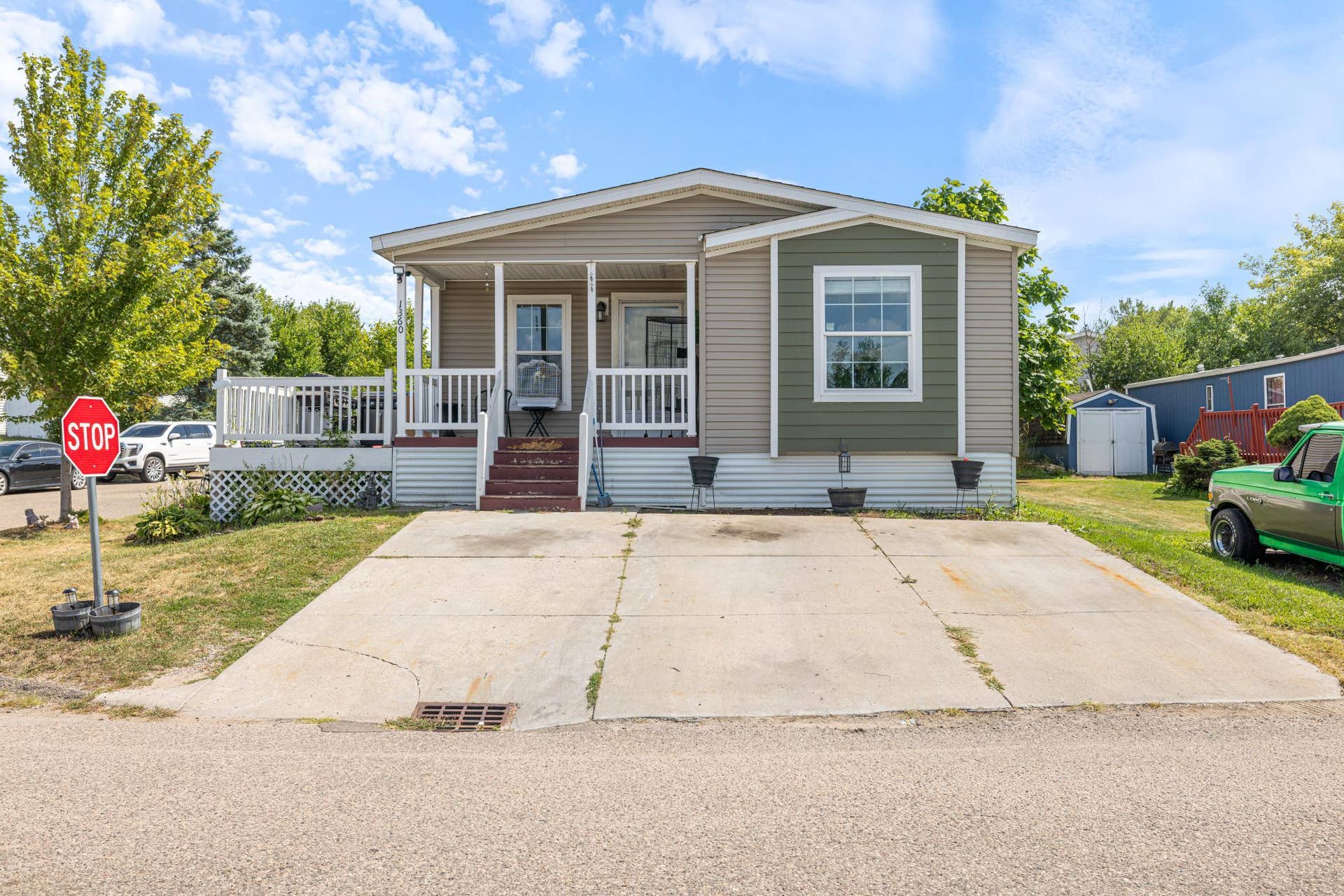 1360 Rolling Hills Drive, Maplewood, MN 55119 1_r5c_8022.jpg