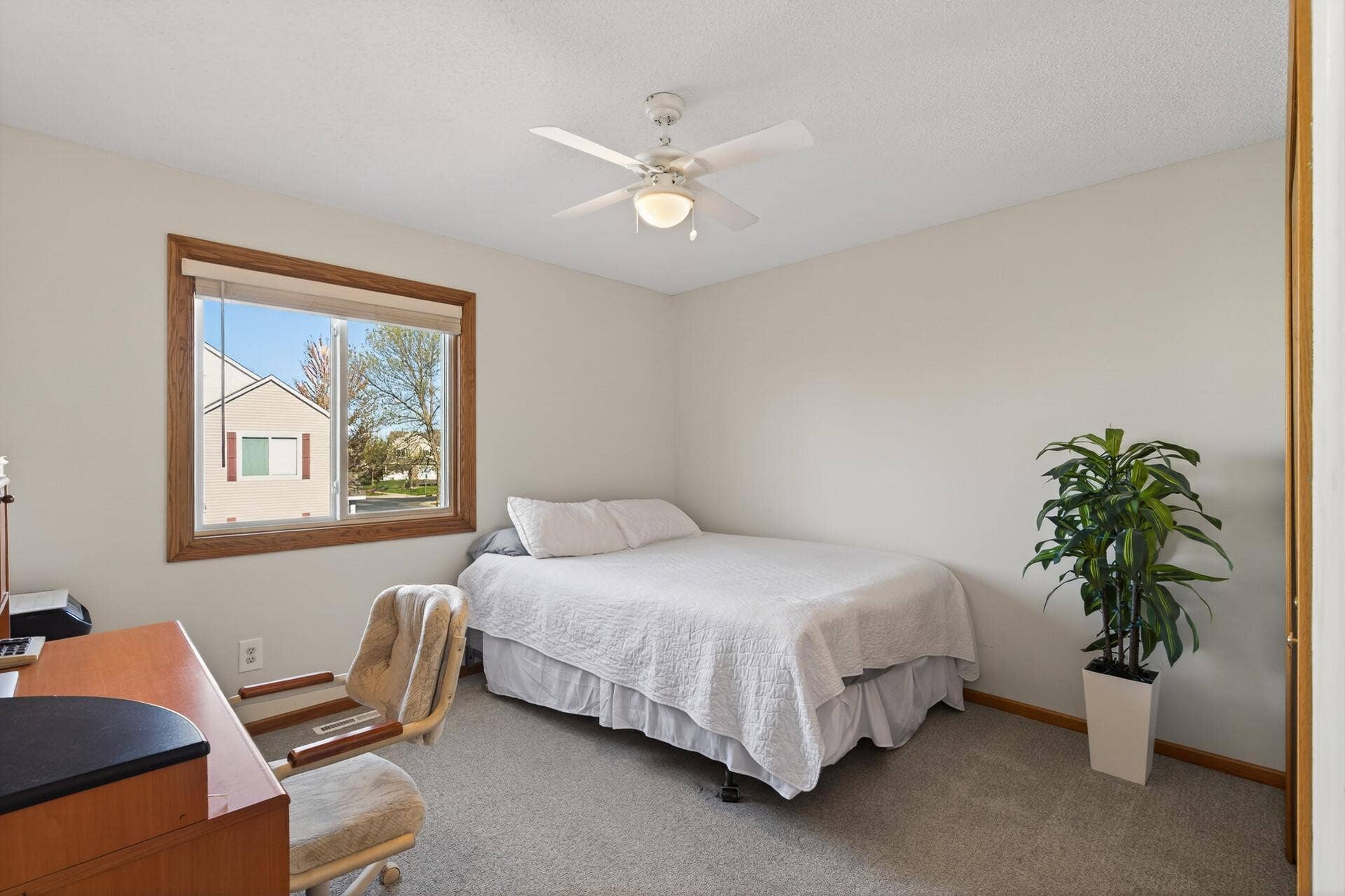 18451 97th Place N, Maple Grove, MN 55311 2nd Bedroom