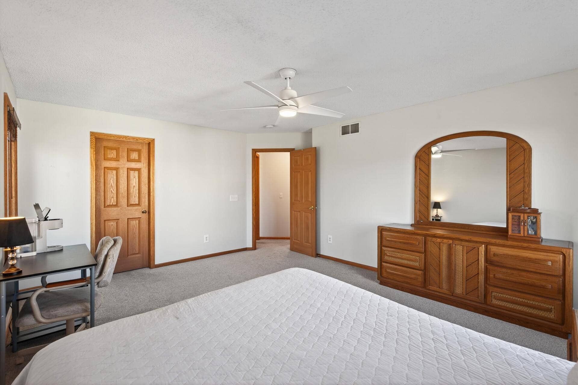 18451 97th Place N, Maple Grove, MN 55311 18451 97th Place N, Maple Grove, MN 55311