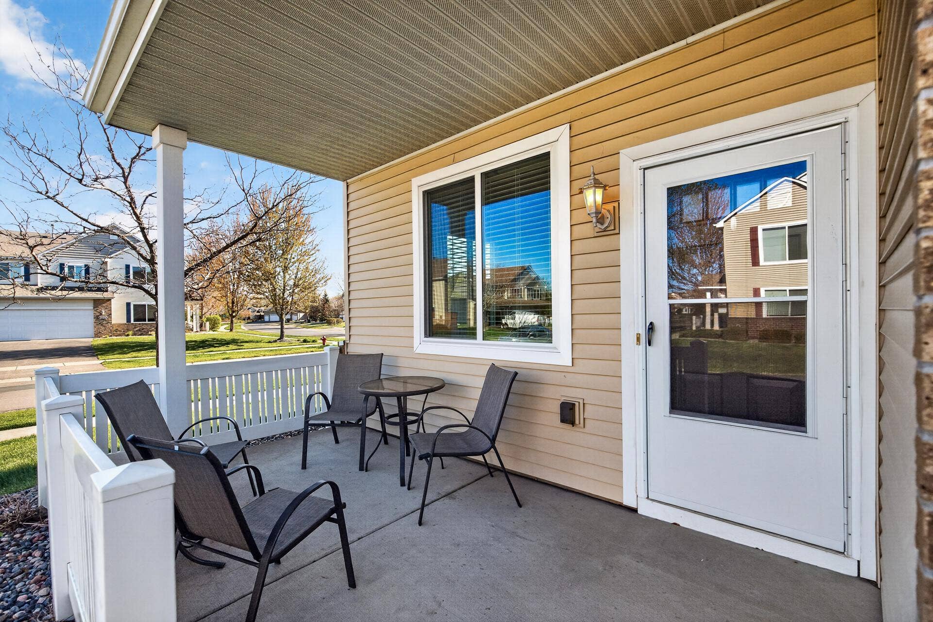 18451 97th Place N, Maple Grove, MN 55311 Front Porch