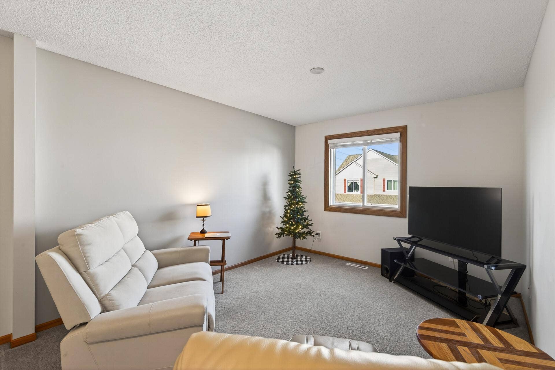 18451 97th Place N, Maple Grove, MN 55311 Upstairs Loft