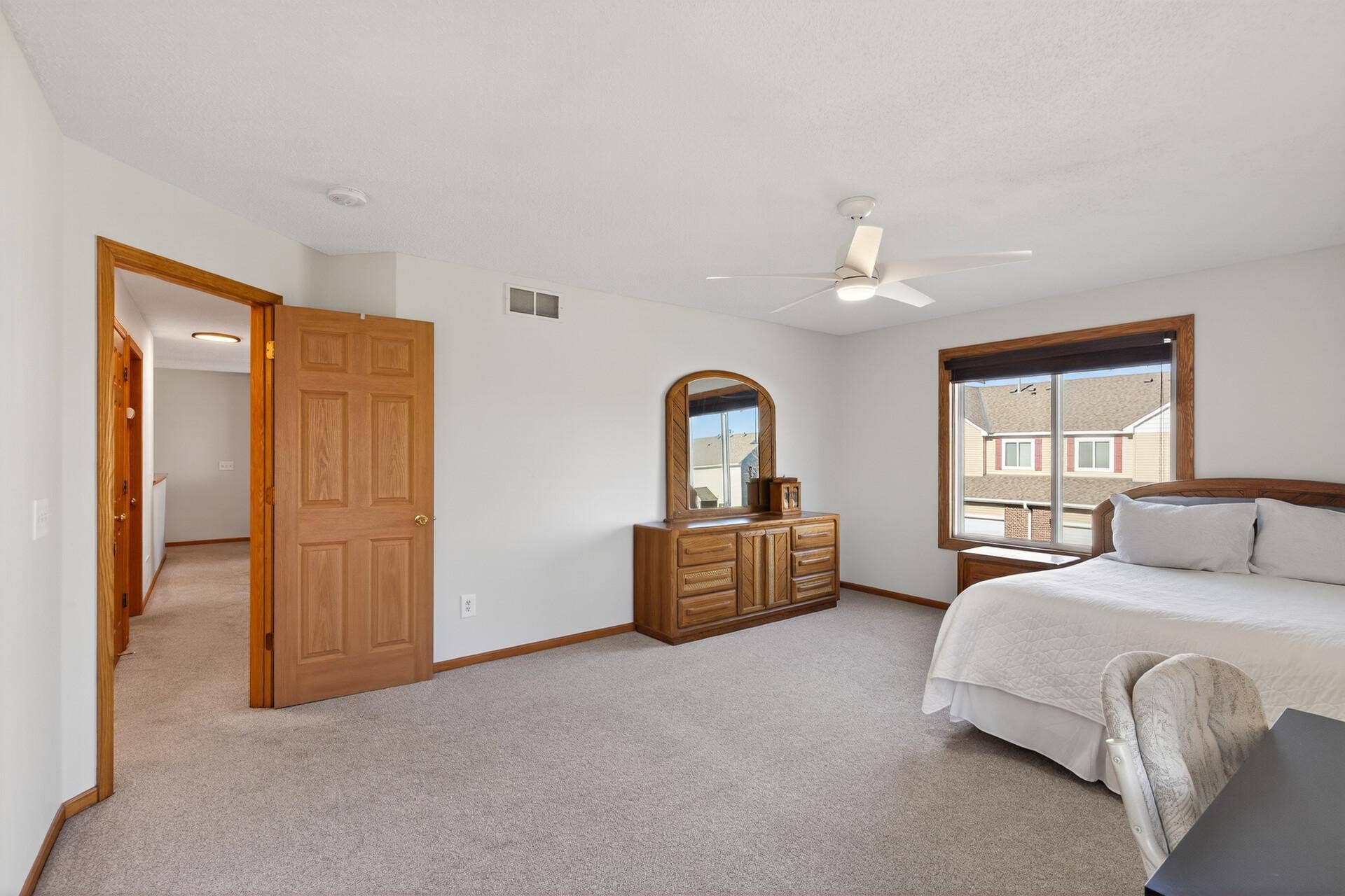 18451 97th Place N, Maple Grove, MN 55311 18451 97th Place N, Maple Grove, MN 55311