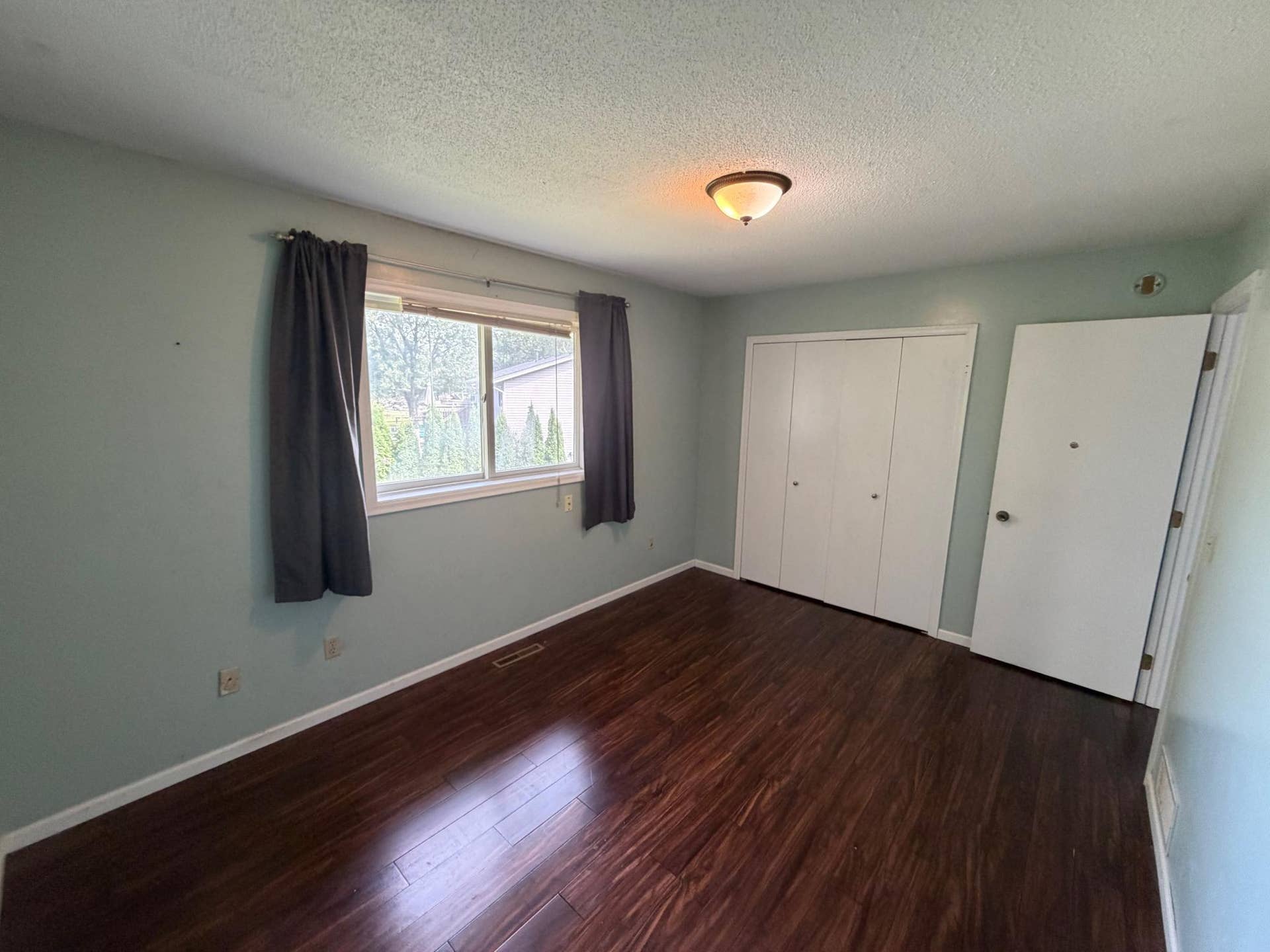 6546 Upper 22nd Street N, Oakdale, MN 55128 Bedroom
