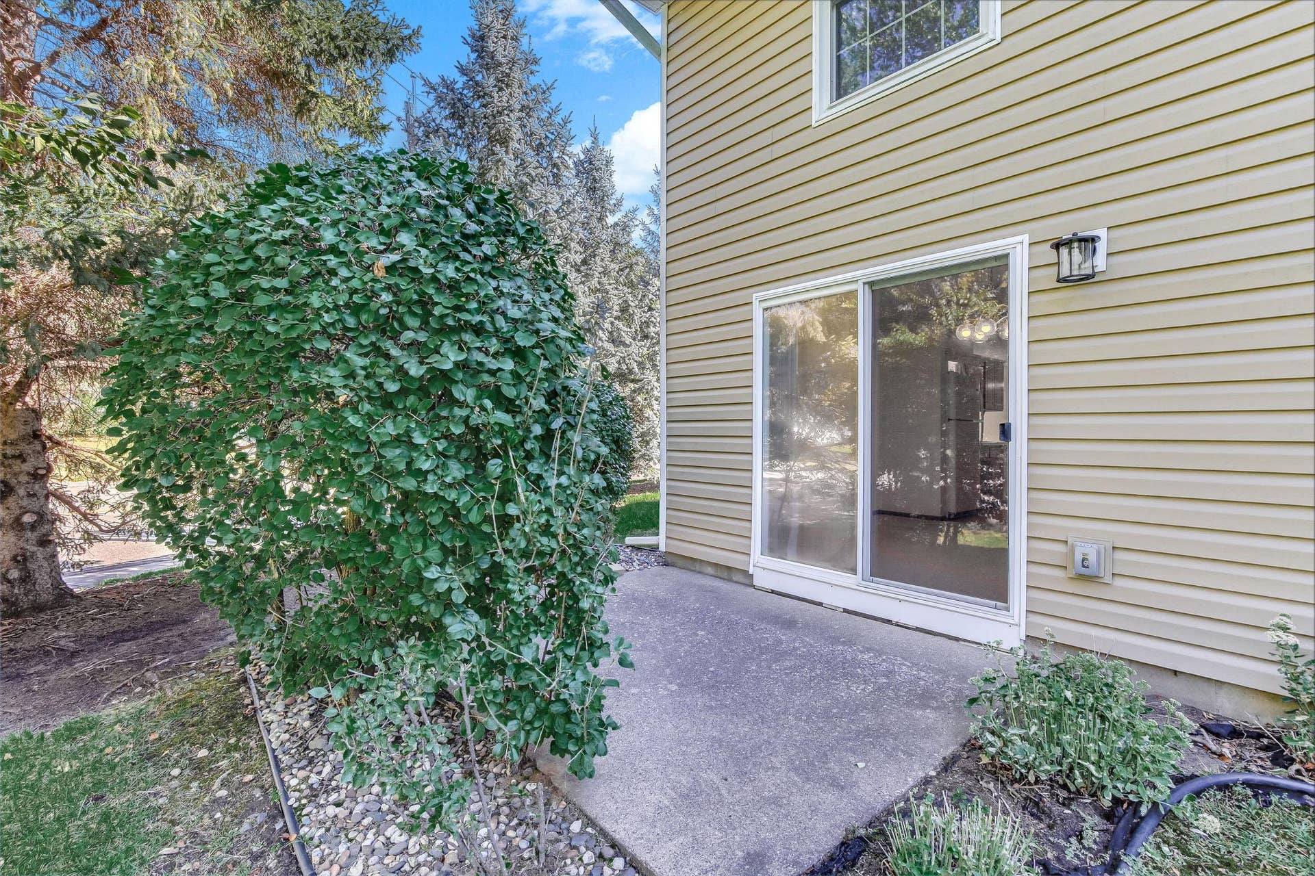 6604 Upper 23rd Street N, Oakdale, MN 55128 34-web-or-mls-6604-Upper-23rd-St-34.jpg