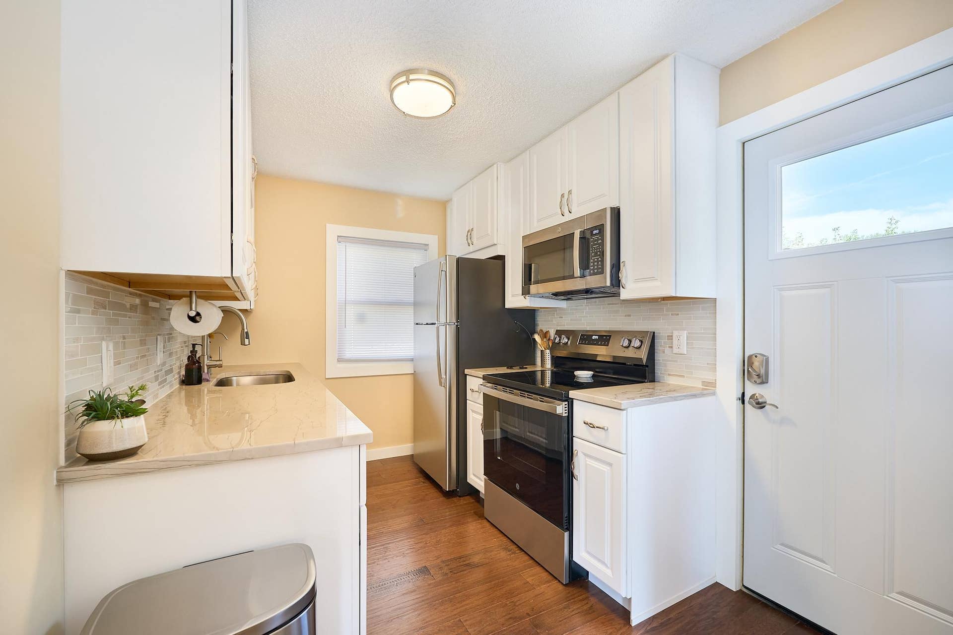 7525 Brunswick Avenue N, Brooklyn Park, MN 55443 028.jpg