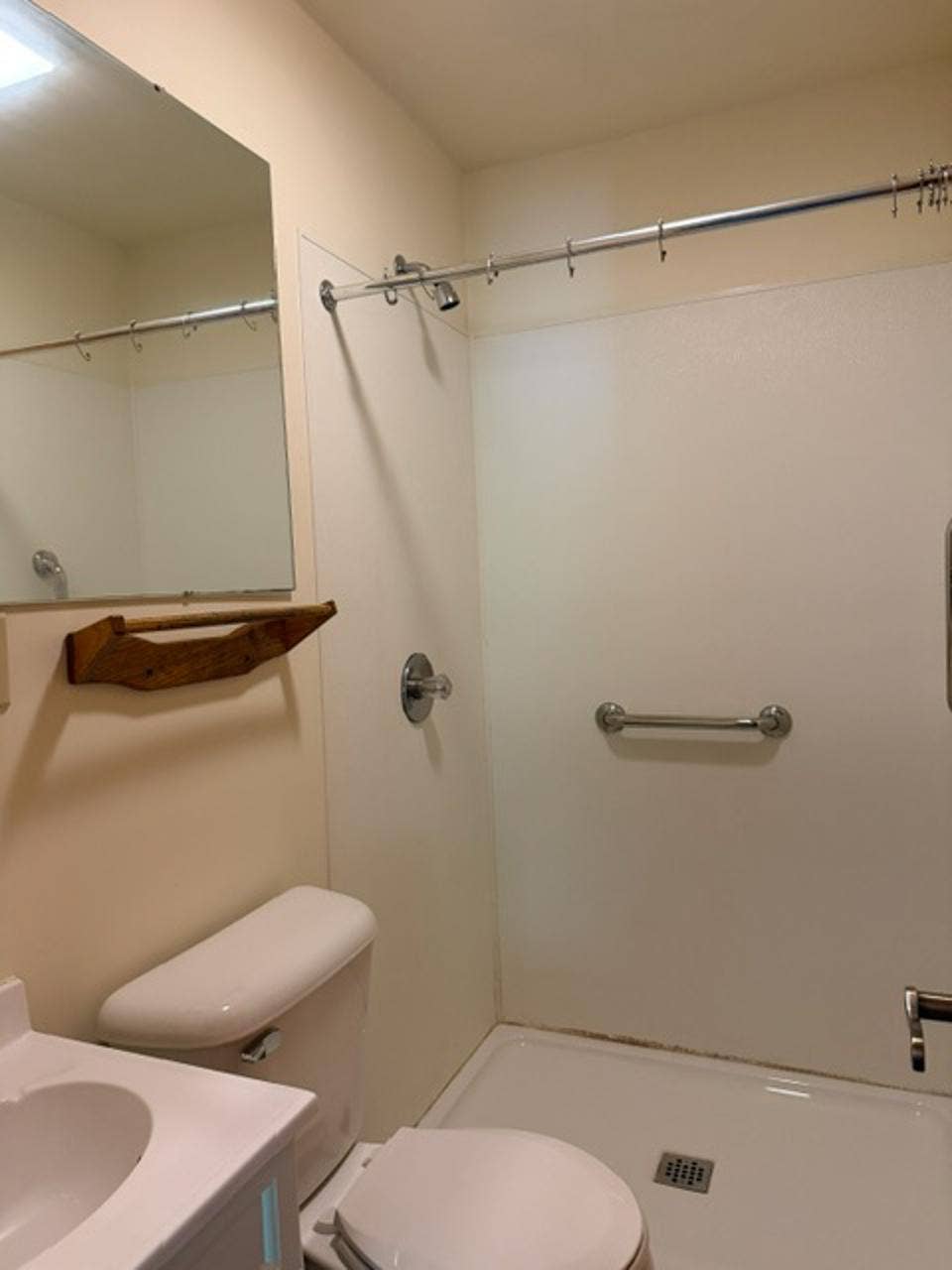 923 N 5th Street, Mankato, MN 56001 923 N 5th Street, Mankato, MN 56001