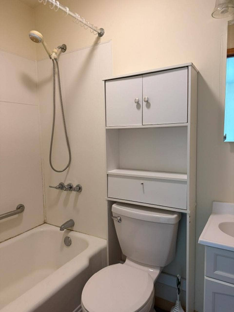 923 N 5th Street, Mankato, MN 56001 923 N 5th Street, Mankato, MN 56001