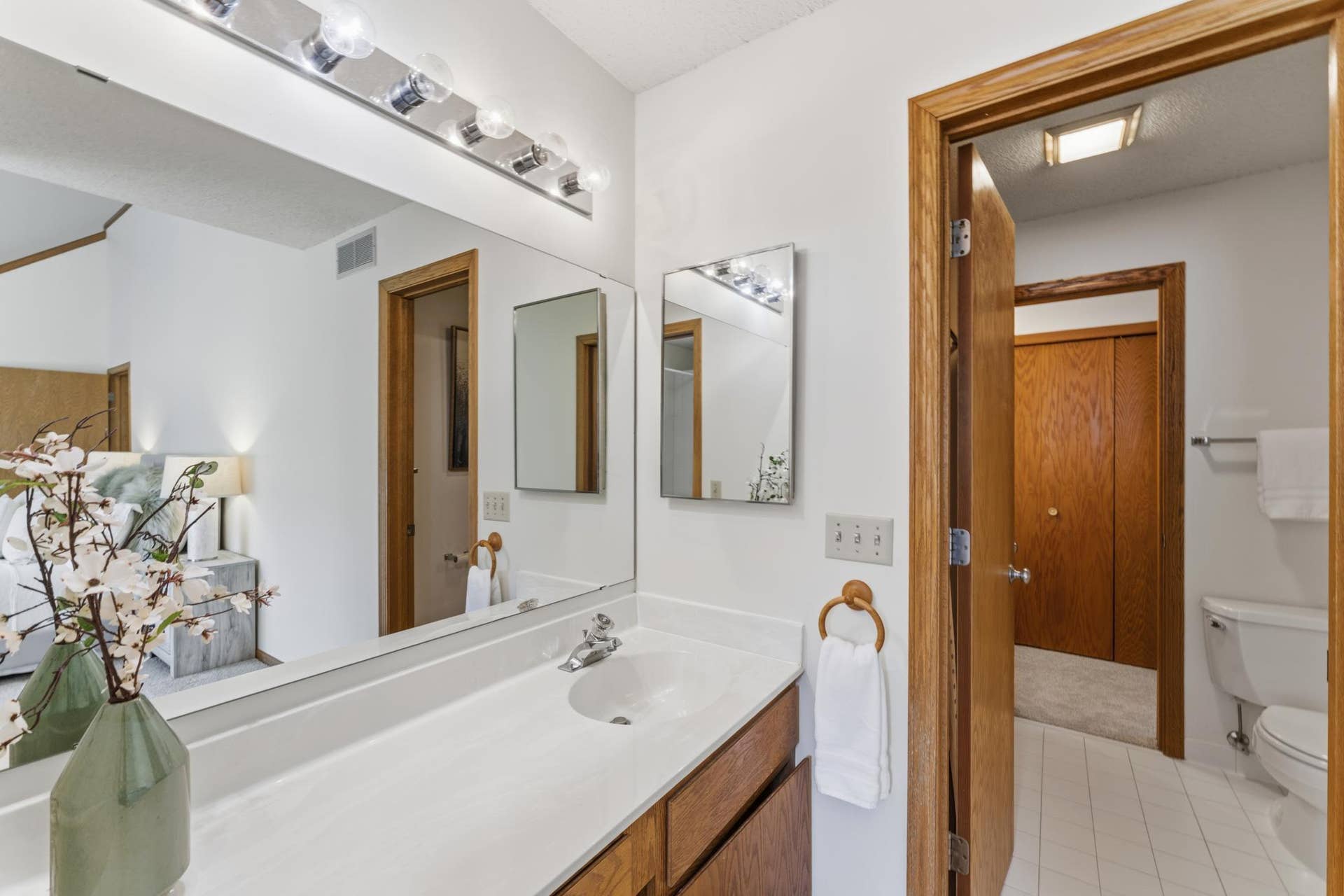 933 Dartmouth Place SE, 65, Minneapolis, MN 55414 23.jpg