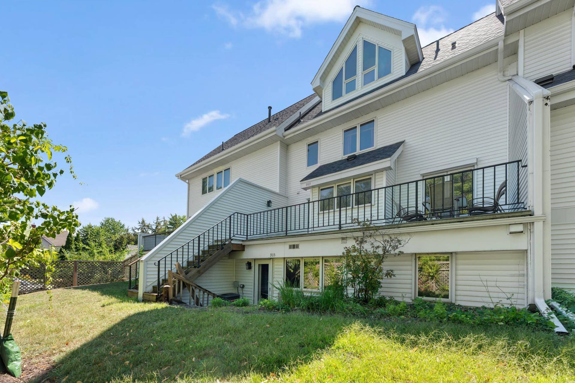 933 Dartmouth Place SE, 65, Minneapolis, MN 55414 05.jpg