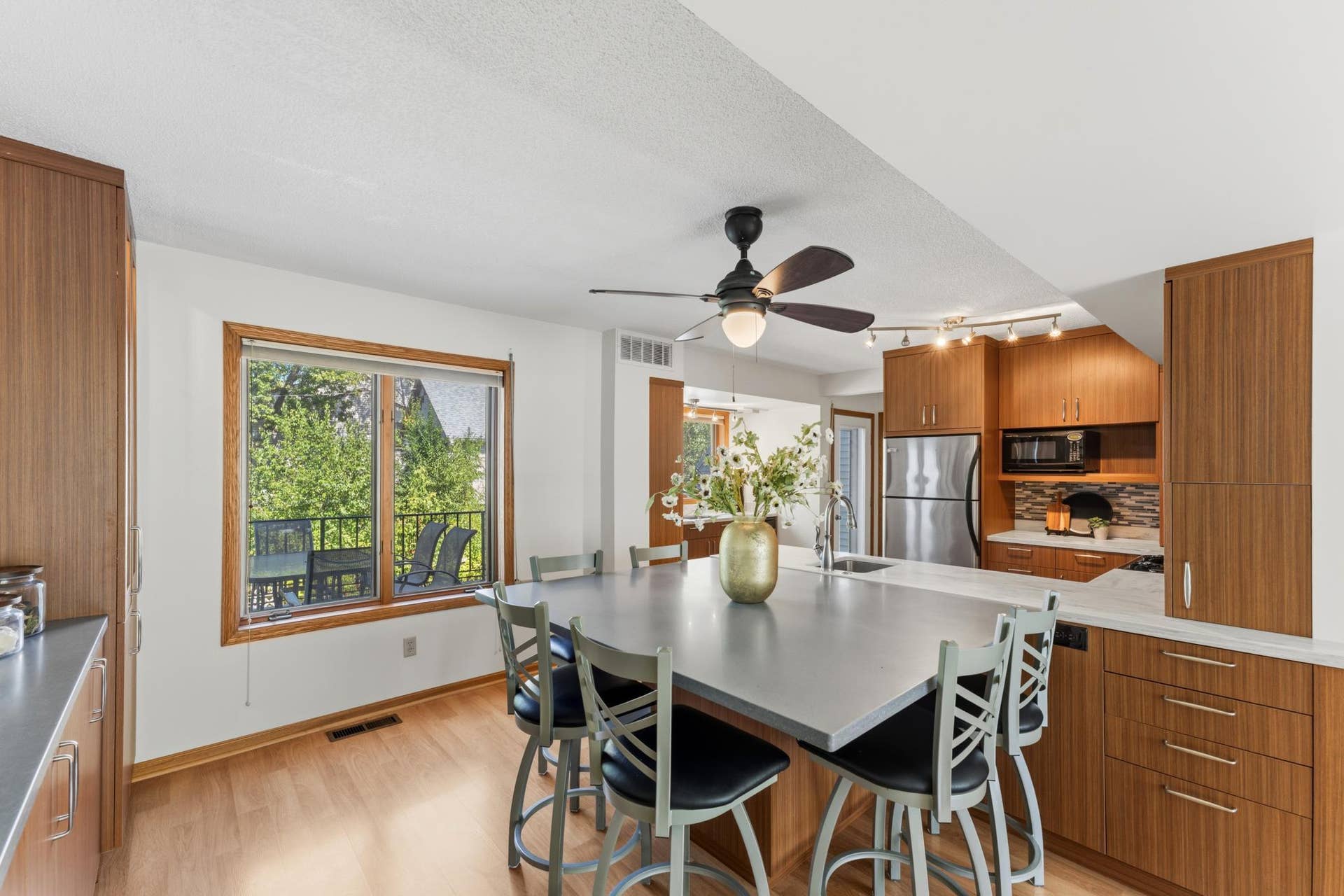 933 Dartmouth Place SE, 65, Minneapolis, MN 55414 29.jpg