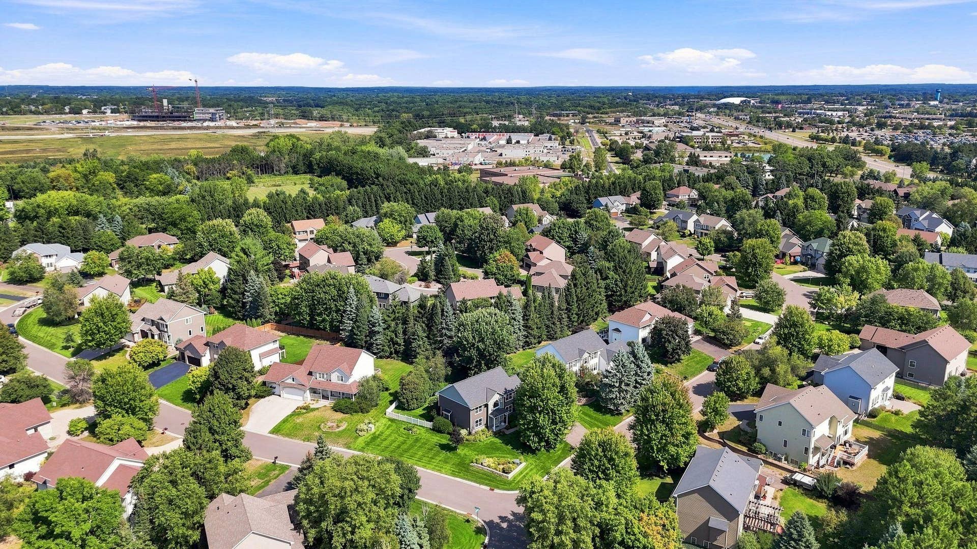 5294 Marquess Trail N, Lake Elmo, MN 55042 Aerial Neighborhood