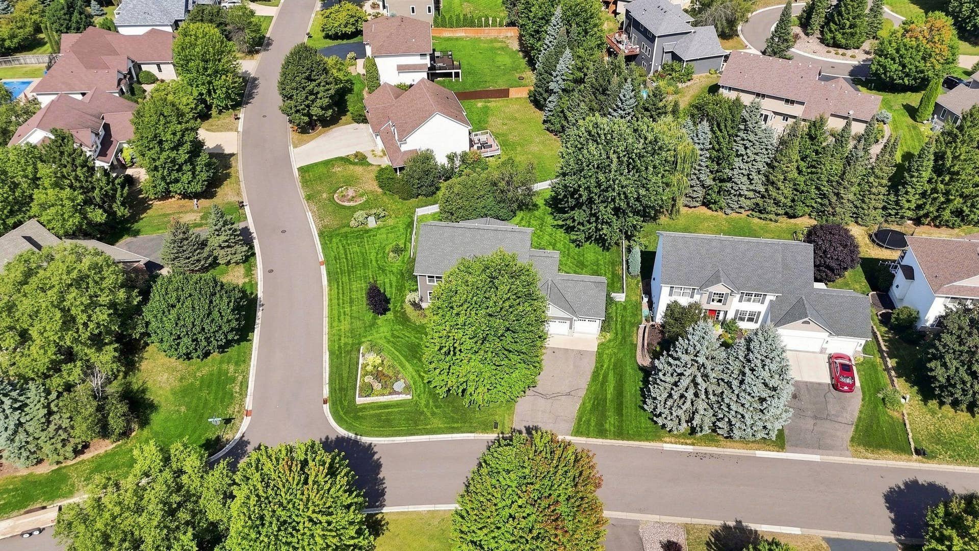 5294 Marquess Trail N, Lake Elmo, MN 55042 Aerial Overview