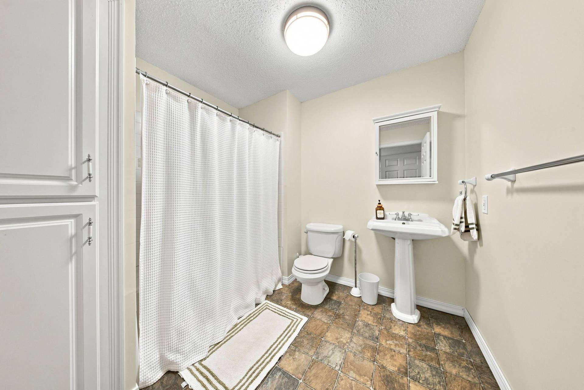 5294 Marquess Trail N, Lake Elmo, MN 55042 3/4 Bathroom - Basement