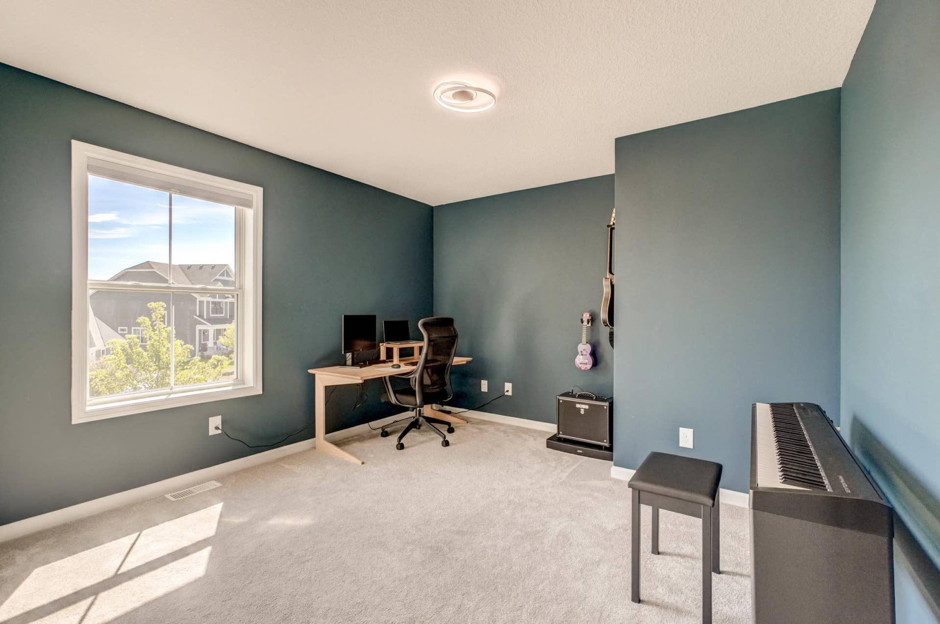 4233 Arbor Bay, Woodbury, MN 55129 4233 Arbor Bay -50.jpg