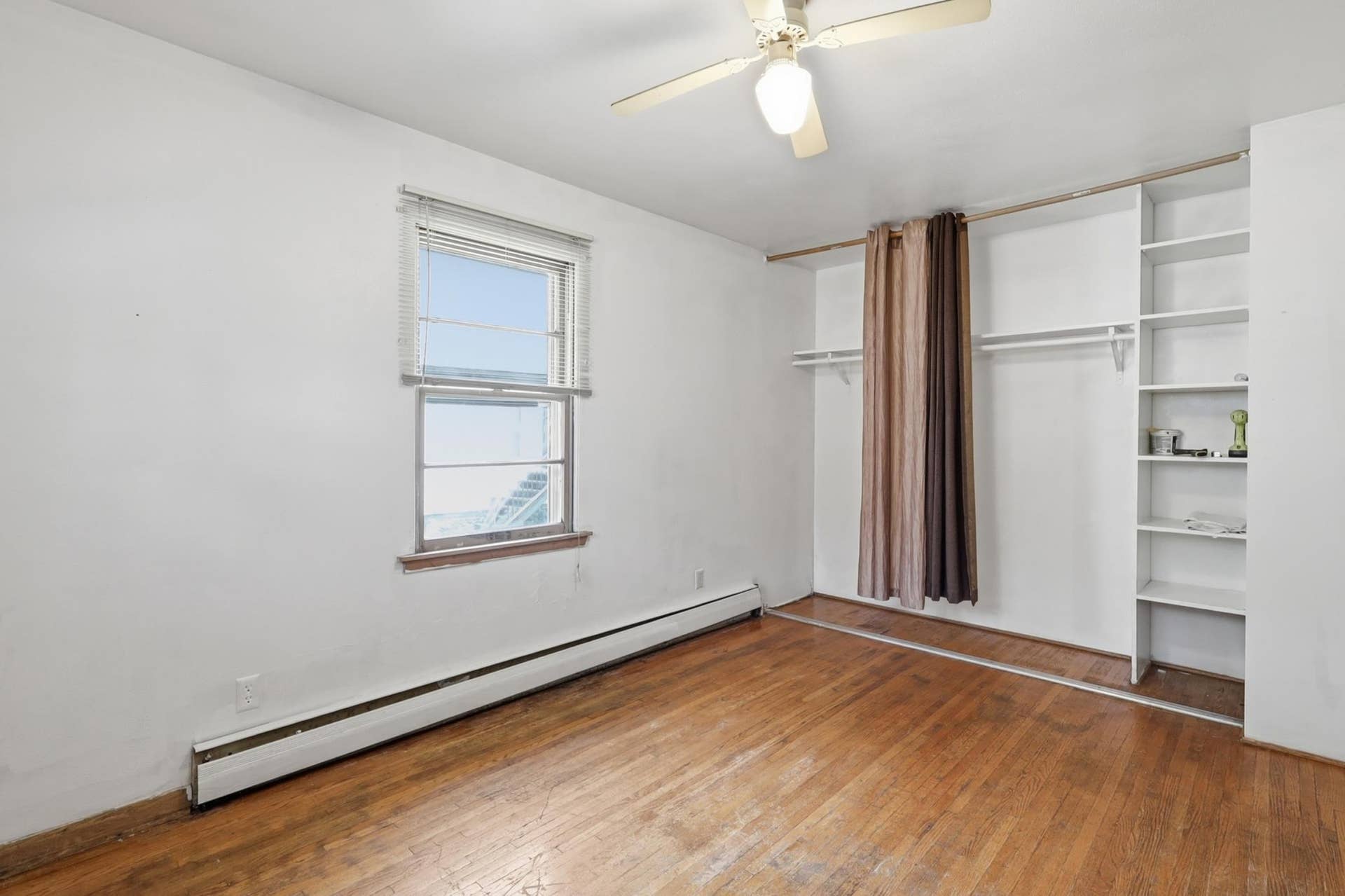 826 5th Street E, 90, Saint Paul, MN 55106 Bedroom