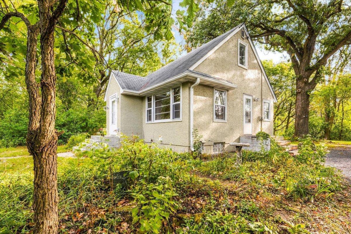 19-Back of Home.jpg