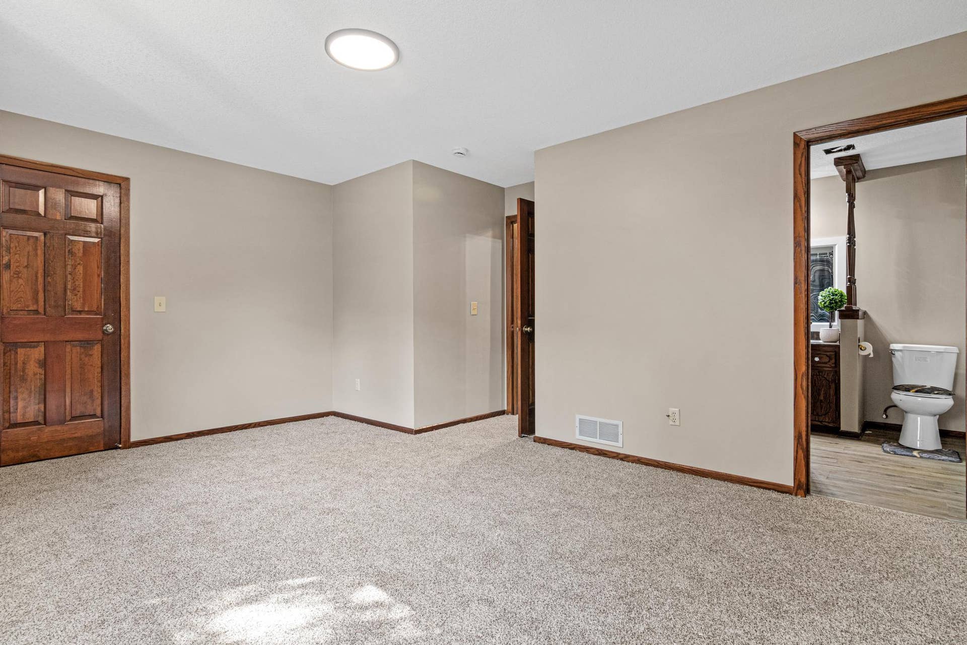 7855 Polaris Lane N, Maple Grove, MN 55311 7855 Polaris Lane N, Maple Grove, MN 55311