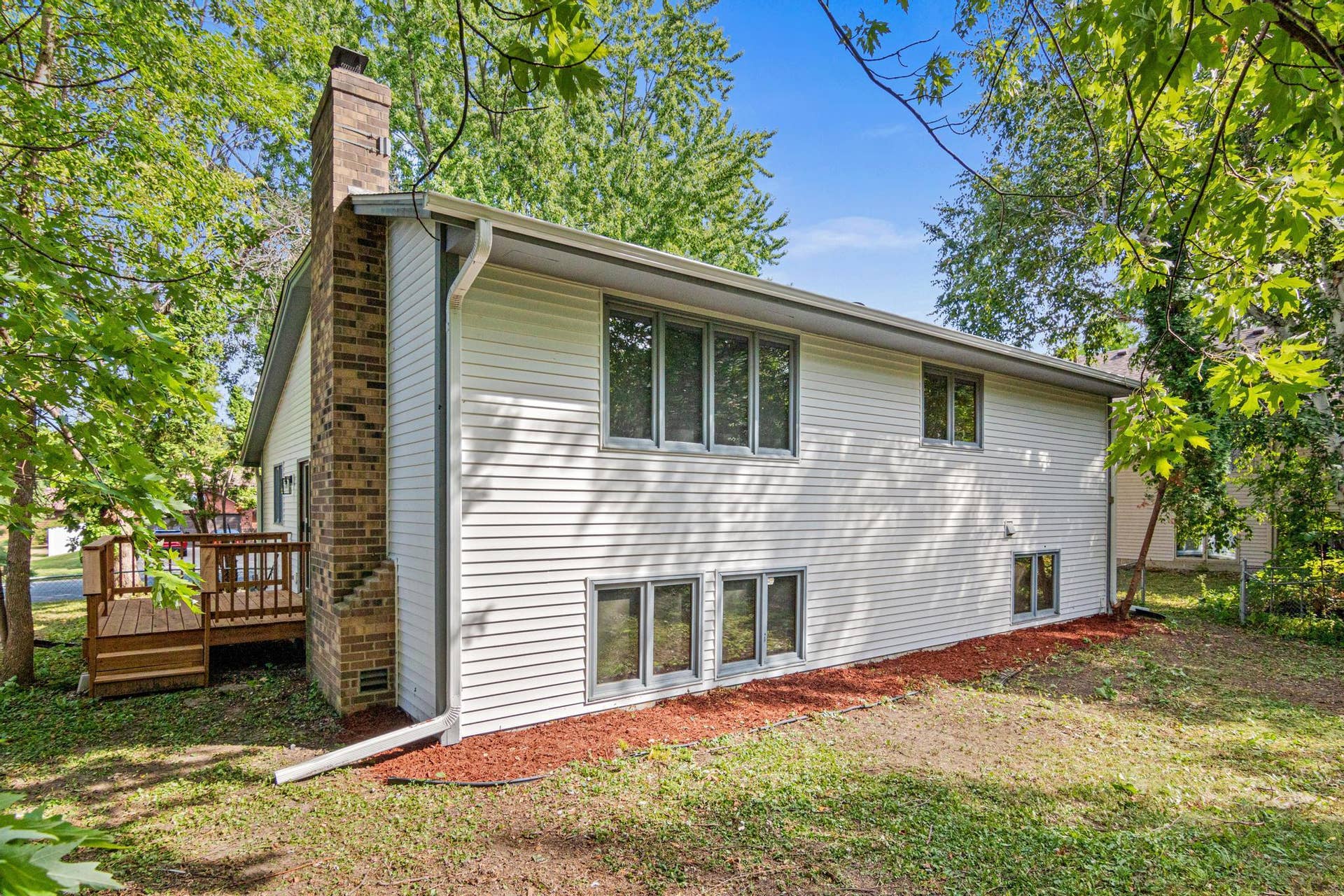 7855 Polaris Lane N, Maple Grove, MN 55311 7855 Polaris Lane N, Maple Grove, MN 55311