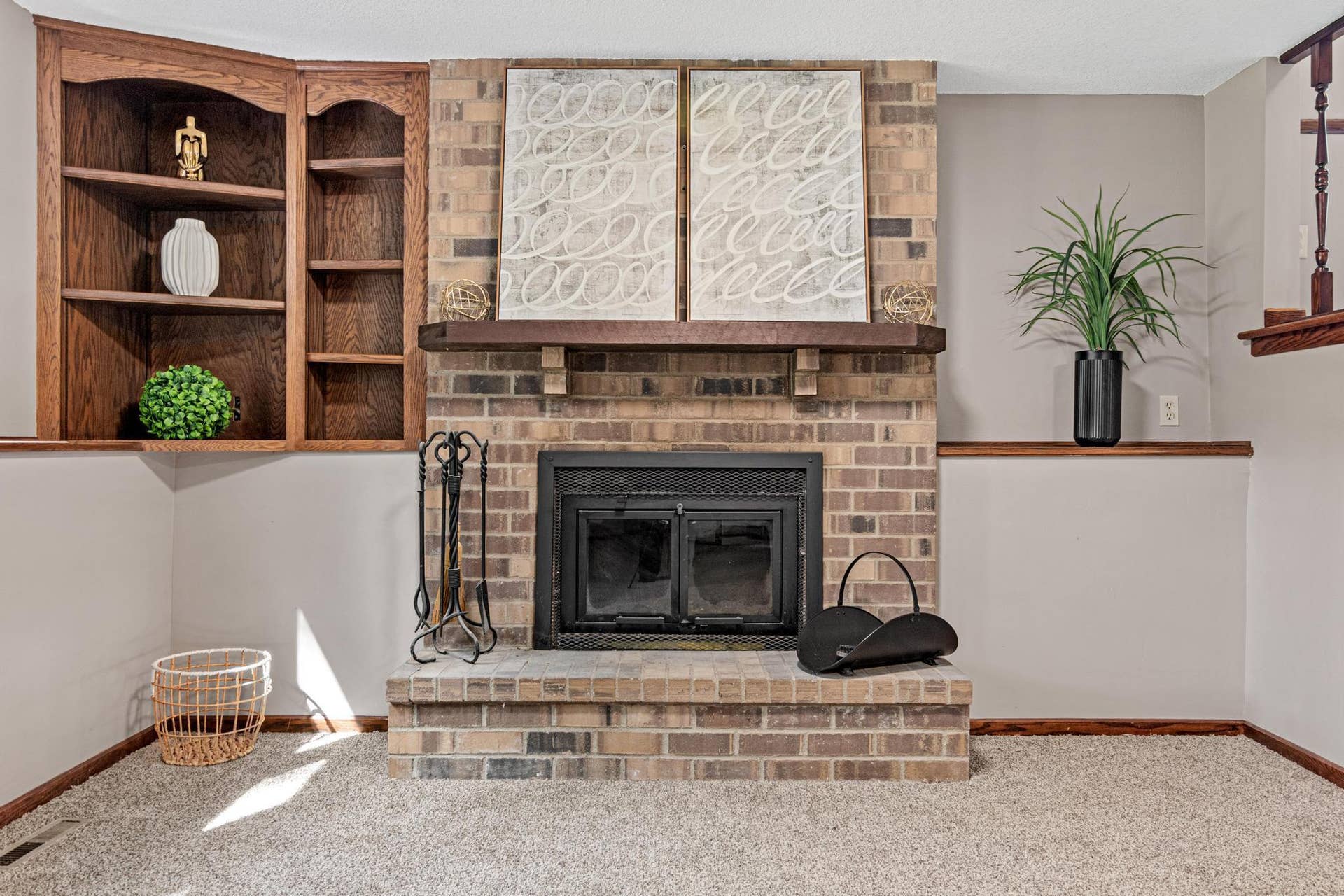 7855 Polaris Lane N, Maple Grove, MN 55311 7855 Polaris Lane N, Maple Grove, MN 55311
