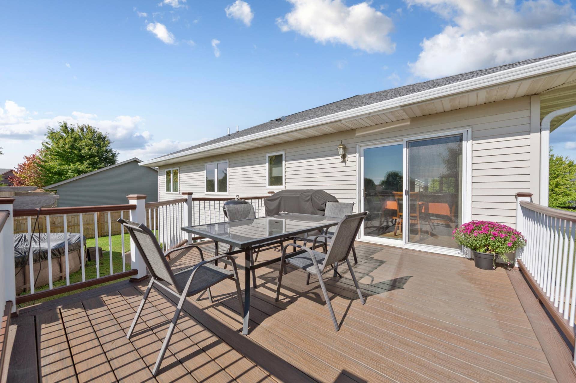 217 Inverness Drive, Mankato, MN 56001 34 deck.jpg