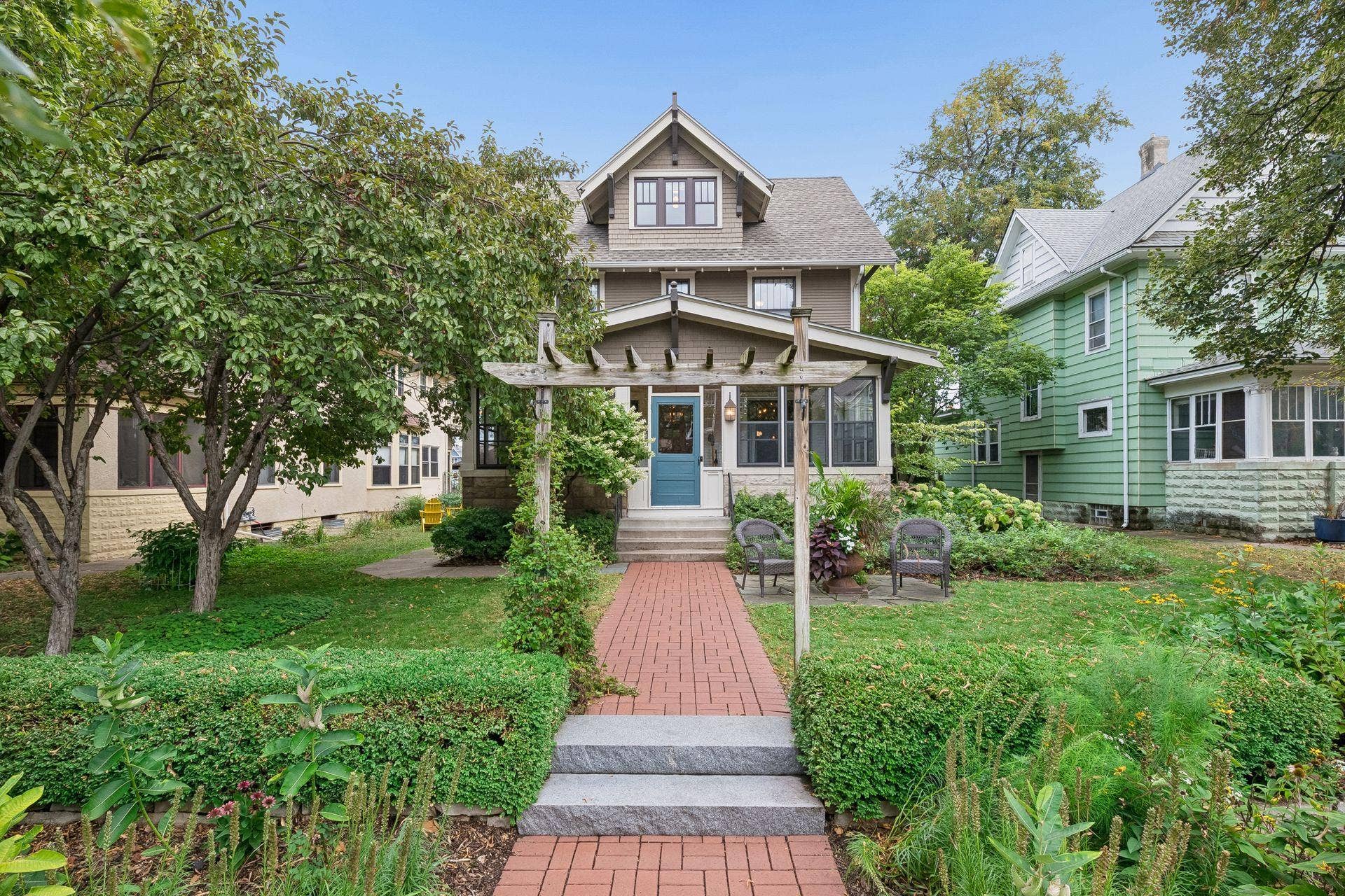 3223 Blaisdell Avenue, 48, Minneapolis, MN 55408 For the opportunity of a lifestyle, this home truly delivers.