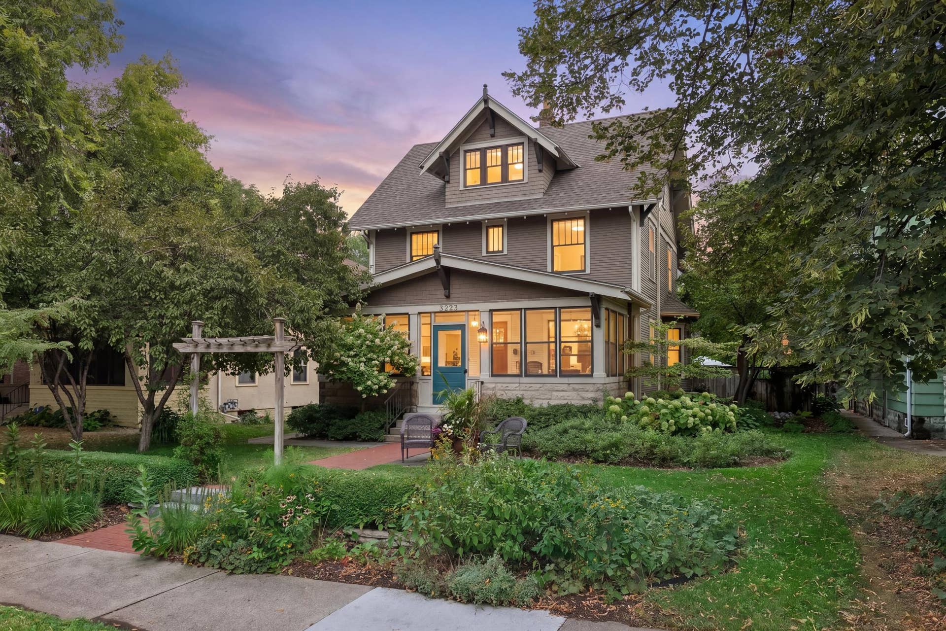 3223 Blaisdell Avenue, 48, Minneapolis, MN 55408 A home where craftsmanship is evident from the very first impression.