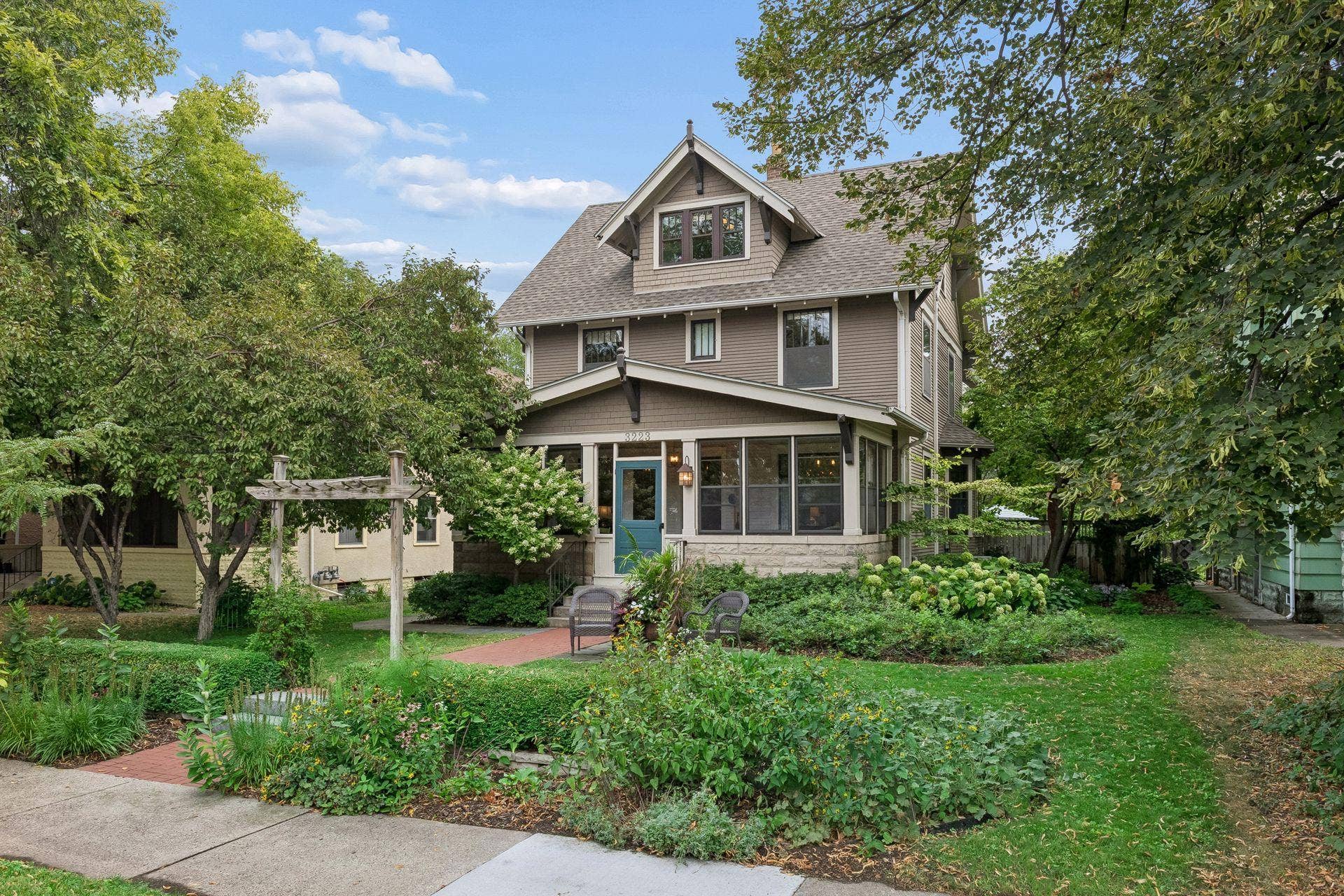 3223 Blaisdell Avenue, 48, Minneapolis, MN 55408 A home where craftsmanship is evident from the very first impression.