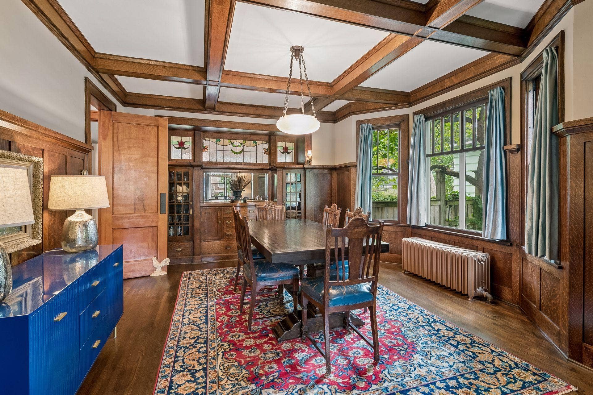 3223 Blaisdell Avenue, 48, Minneapolis, MN 55408 The dining room showcases the home's exceptional box-beam ceiling.