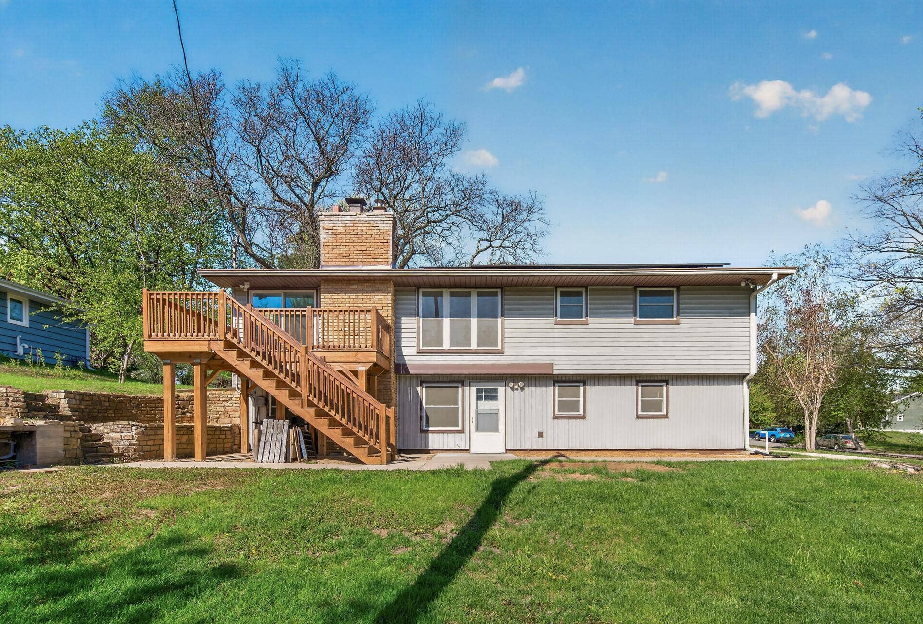 2580 Winfield Avenue, Golden Valley, MN 55422 Backyard is spacious and private