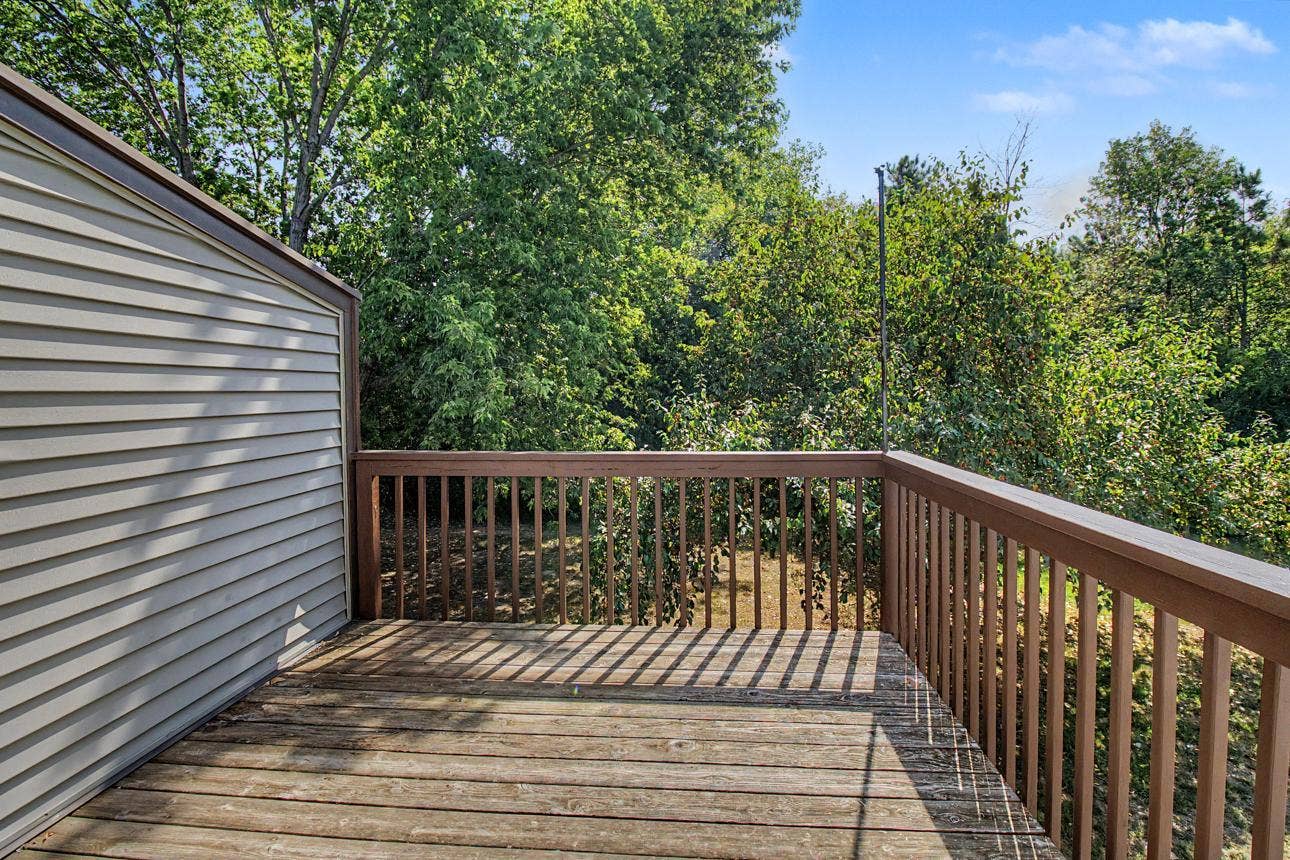 2819 Wimbledon Ridge, Woodbury, MN 55125 2819 Wimbledon Ridge, Woodbury, MN 55125