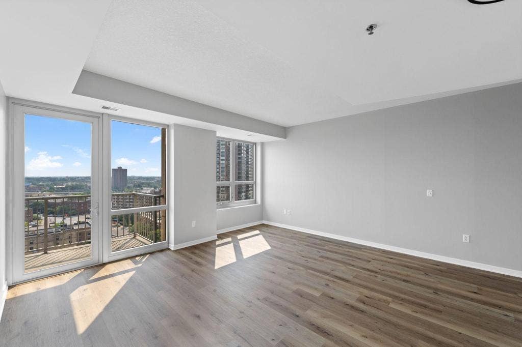 929 Portland Ave, #1310, 24, Minneapolis, MN 55404 929 Portland Ave, #1310, 24, Minneapolis, MN 55404