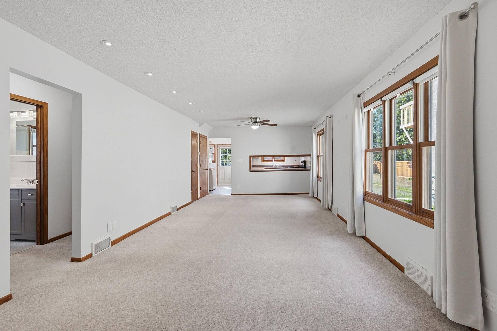 4230 39th Avenue S, 32, Minneapolis, MN 55406 #1 Livingroom & Dining Room