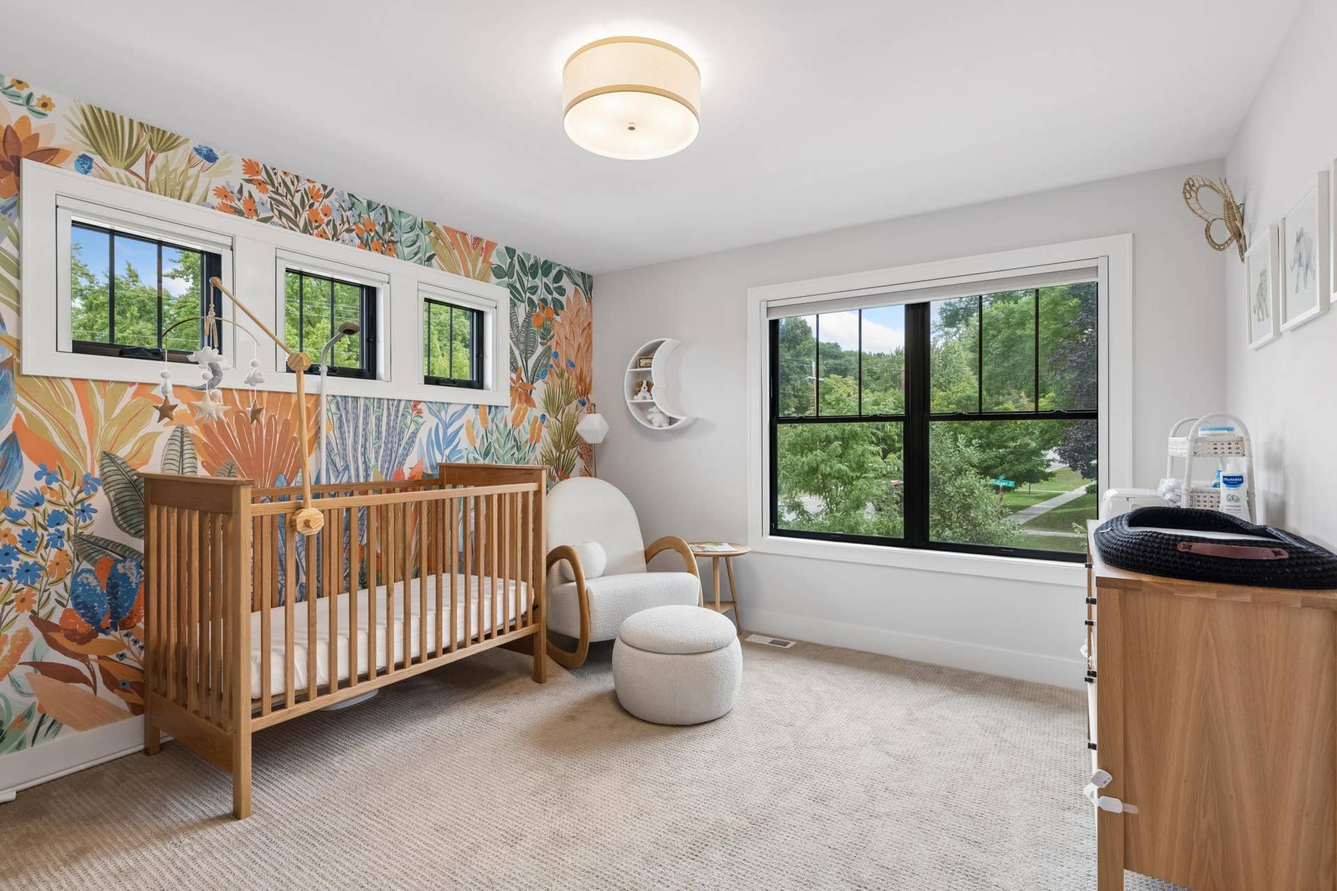 363 Woodlawn Avenue, 95, Saint Paul, MN 55105 Comfortable third bedroom.